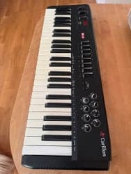Carillon Control 49 MIDI-keyboard