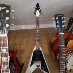Gibson Flying V Faded (2007) – Worn White