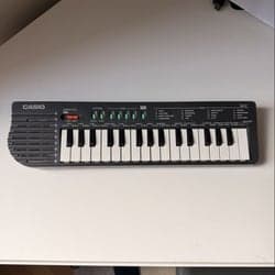 Casio SA-2 Synthesizer