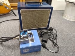 Electro-Harmonix 5MM Power Amp med högtalare