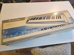 M-Audio Keystation 49e USB 49-Key MIDI Controller I original box