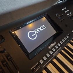 Yamaha Genos Digital Workstation Keyboard med GNS-MS01 Högtalarsystem och
