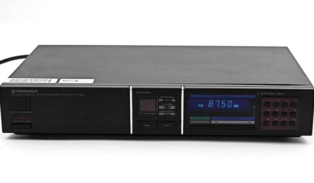 Pioneer Stereo Tuner Model F-X700 - 1 Jahr Ge
