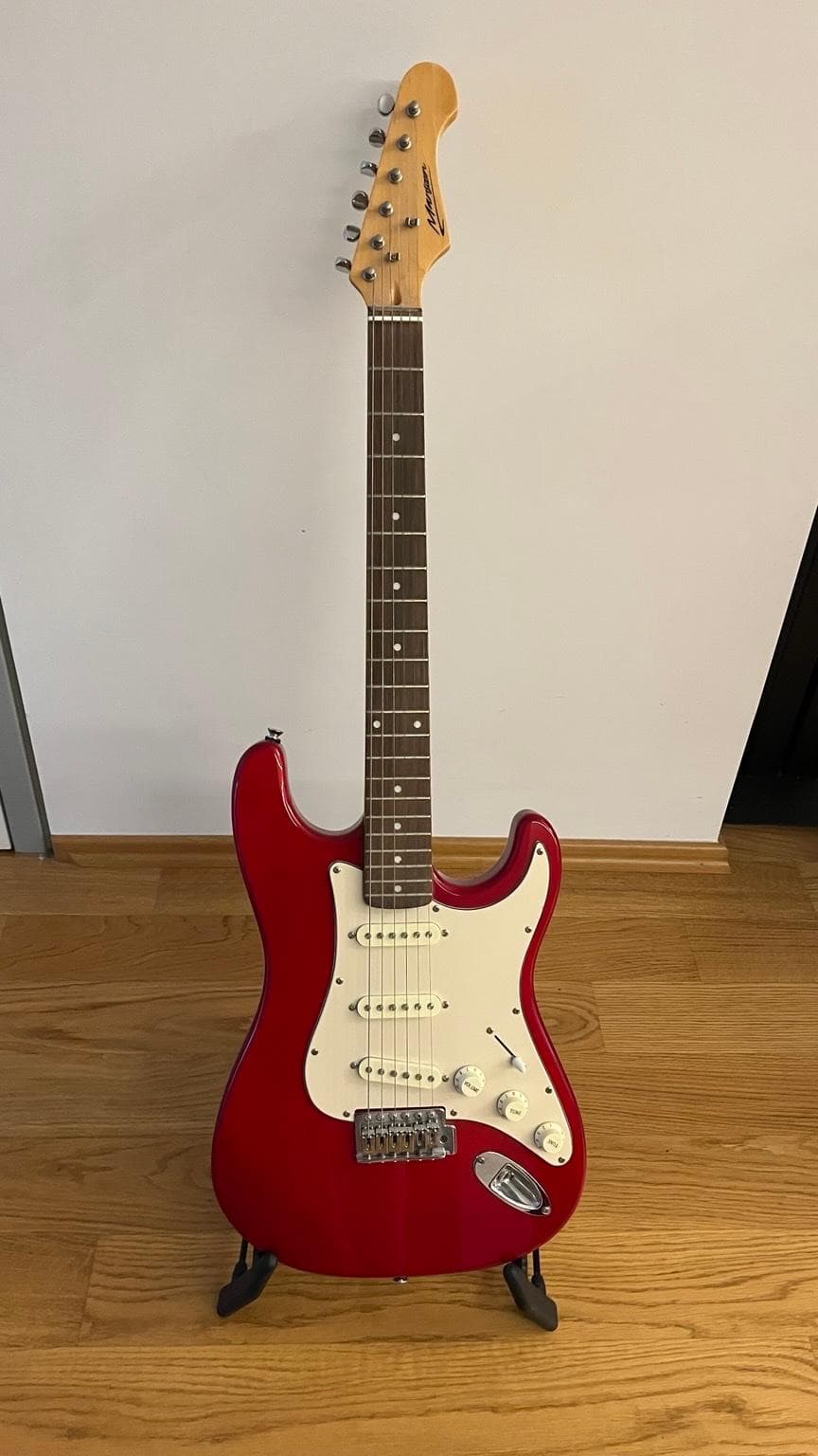 Manson E-Gitarre Stratocaster Rot