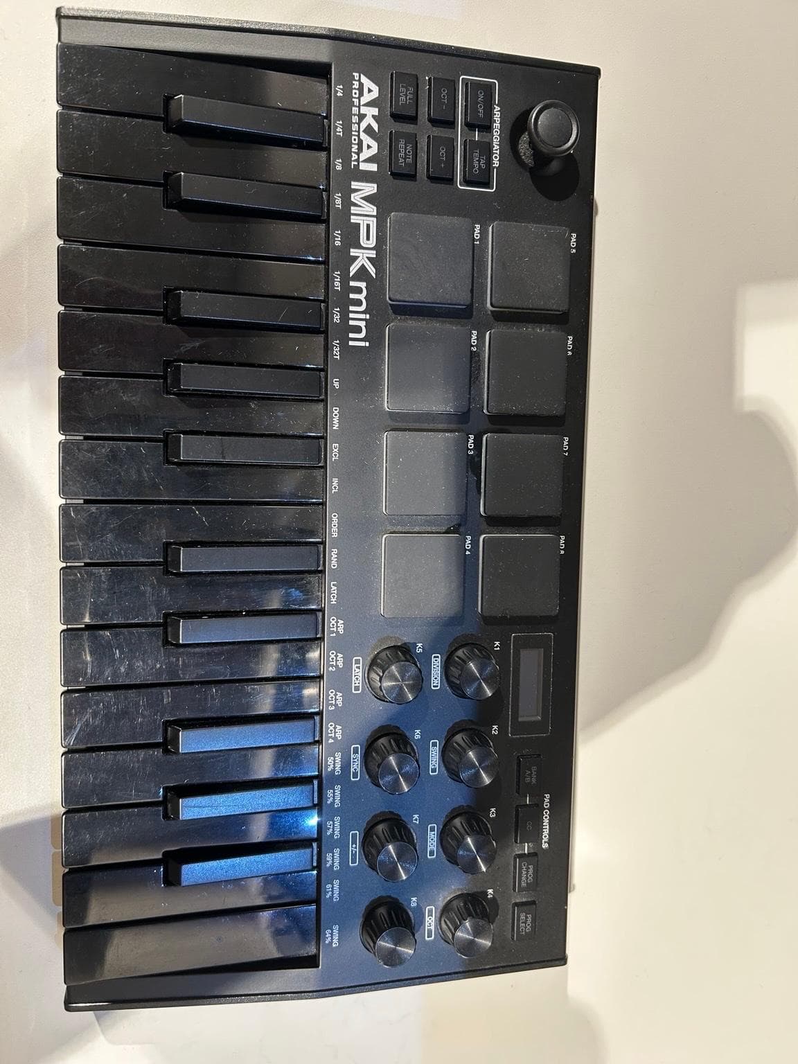 Akai Professional Mpk Mini Midi keyboard