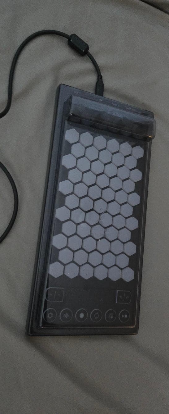 Exquis MIDI Keyboard/Contoller