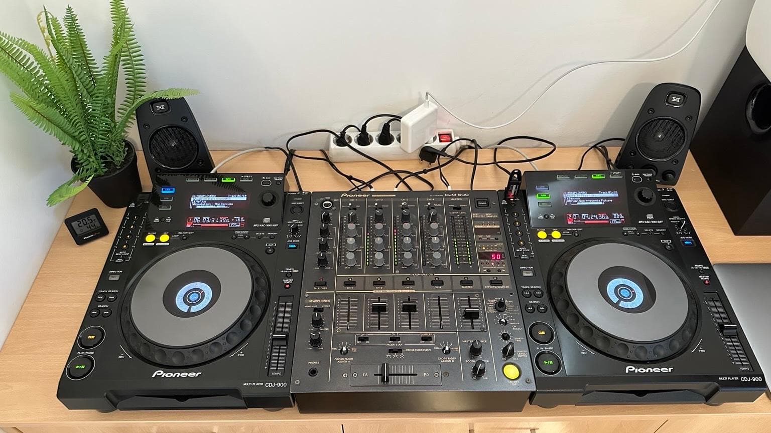 Pioneer DJ Set