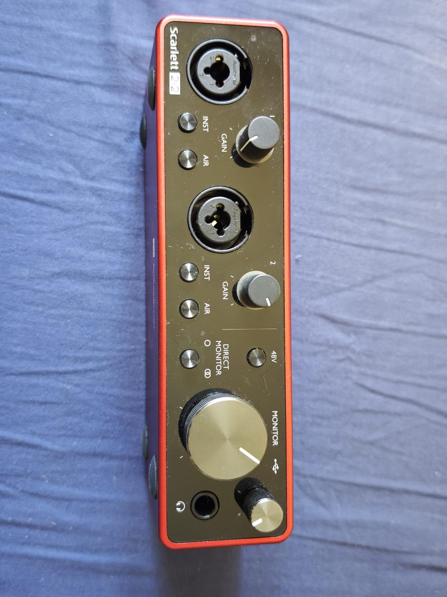 Audio Interface Focusrite Scarlett 2i2