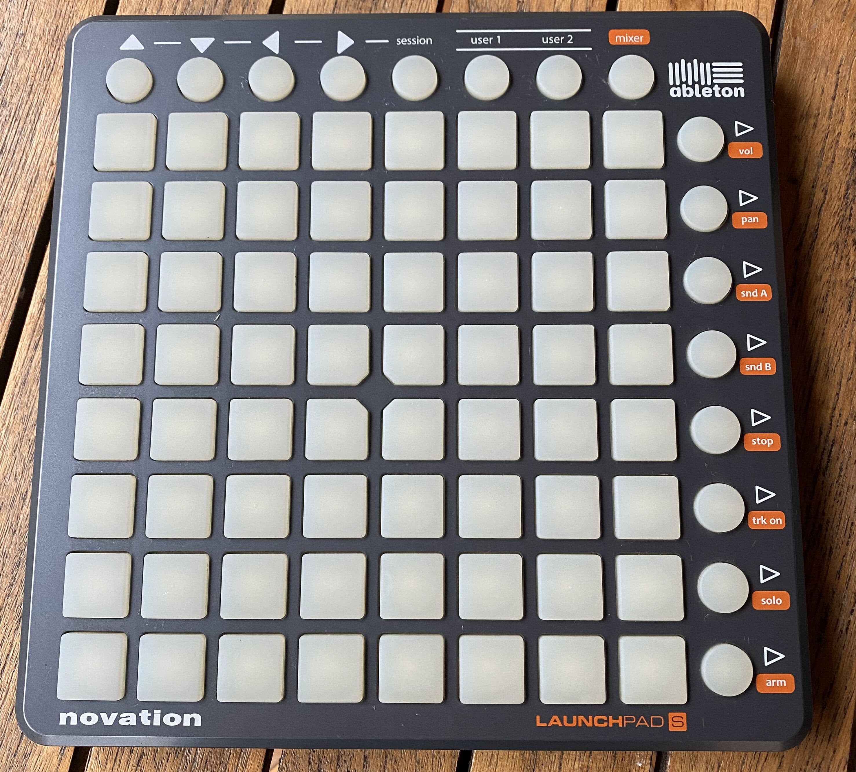 Novation LaunchPad S