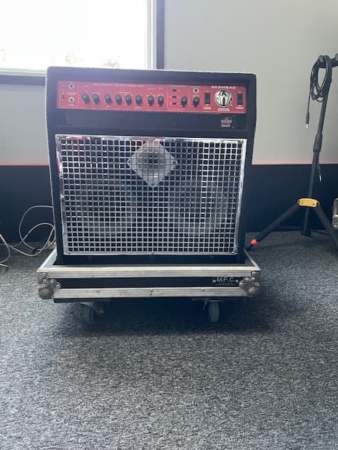 Vend Ampli basse combo SWR REDHEAD