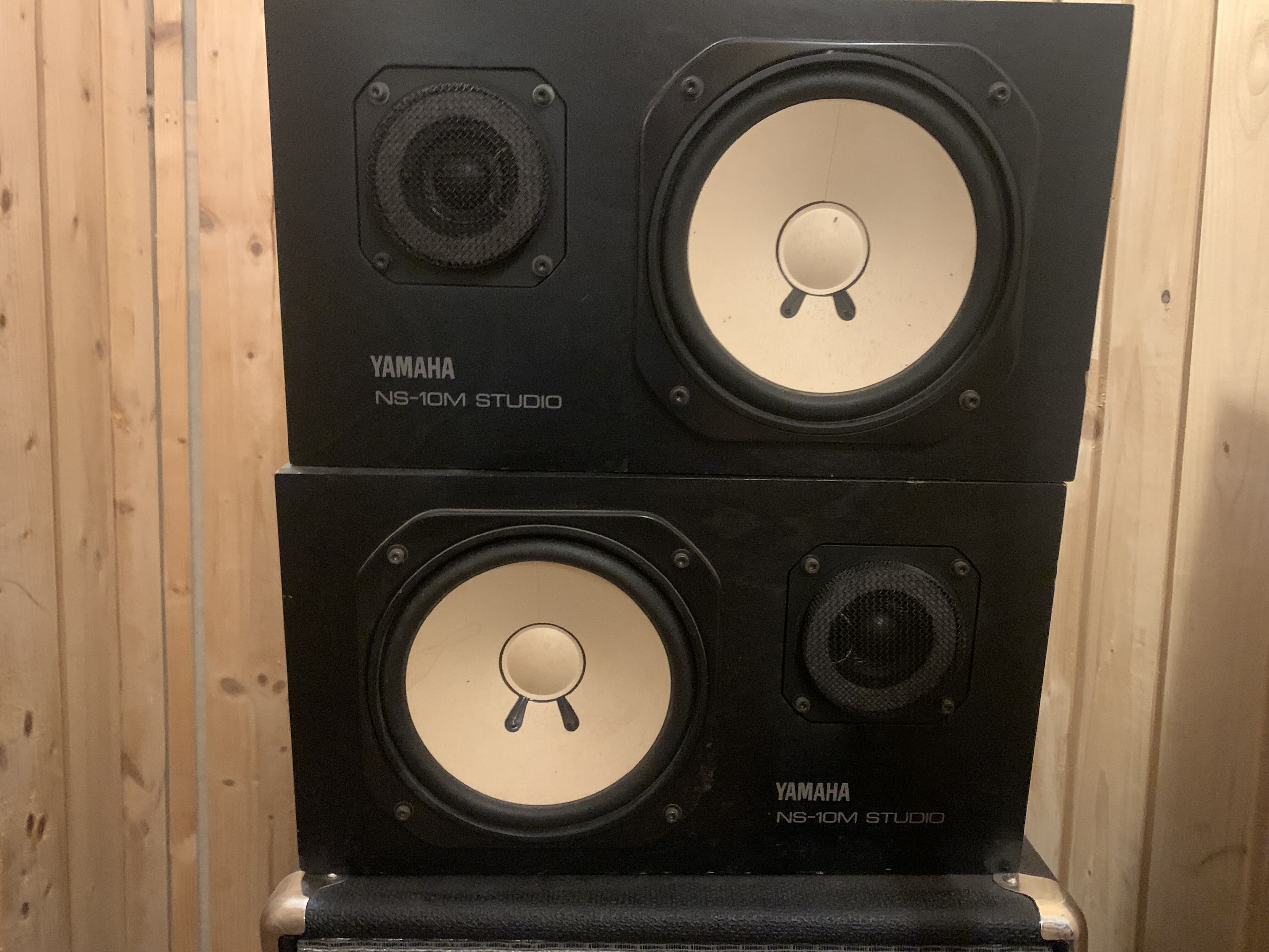 NS 10 Paire A VENDRE