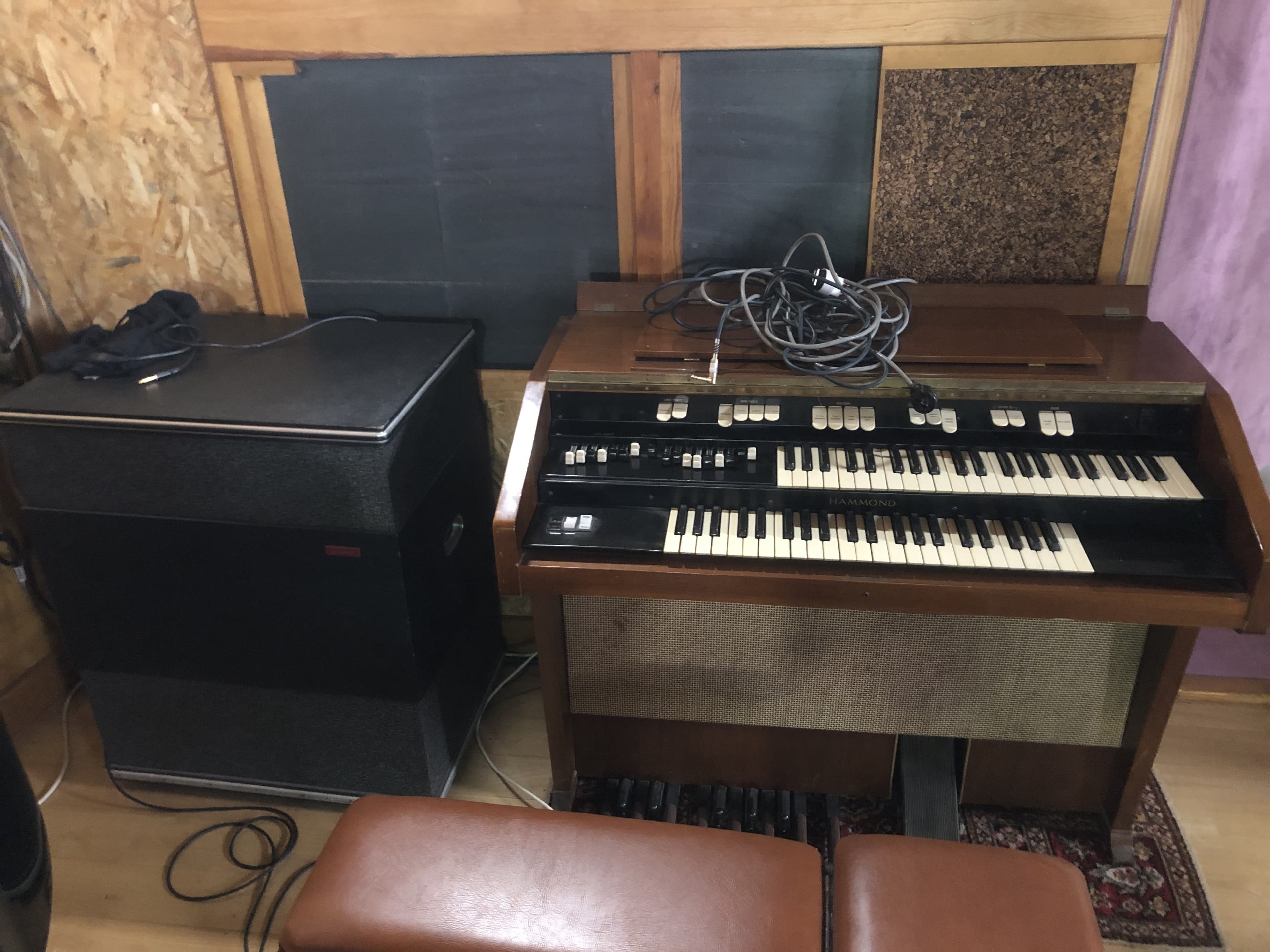 hammond L122 et cabine sharma