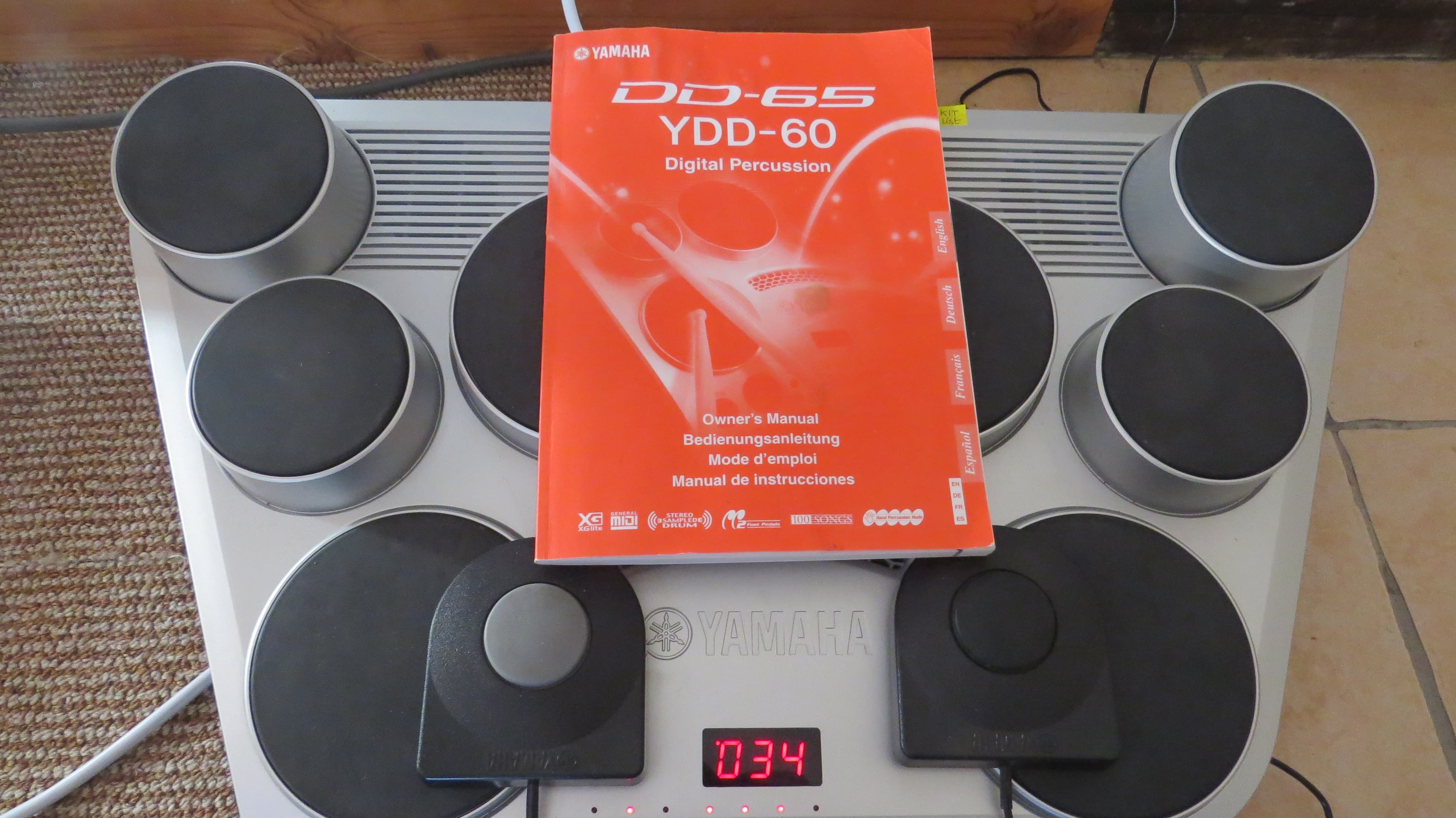 Yamaha DD-65 batterie électronique complète avec accessoires