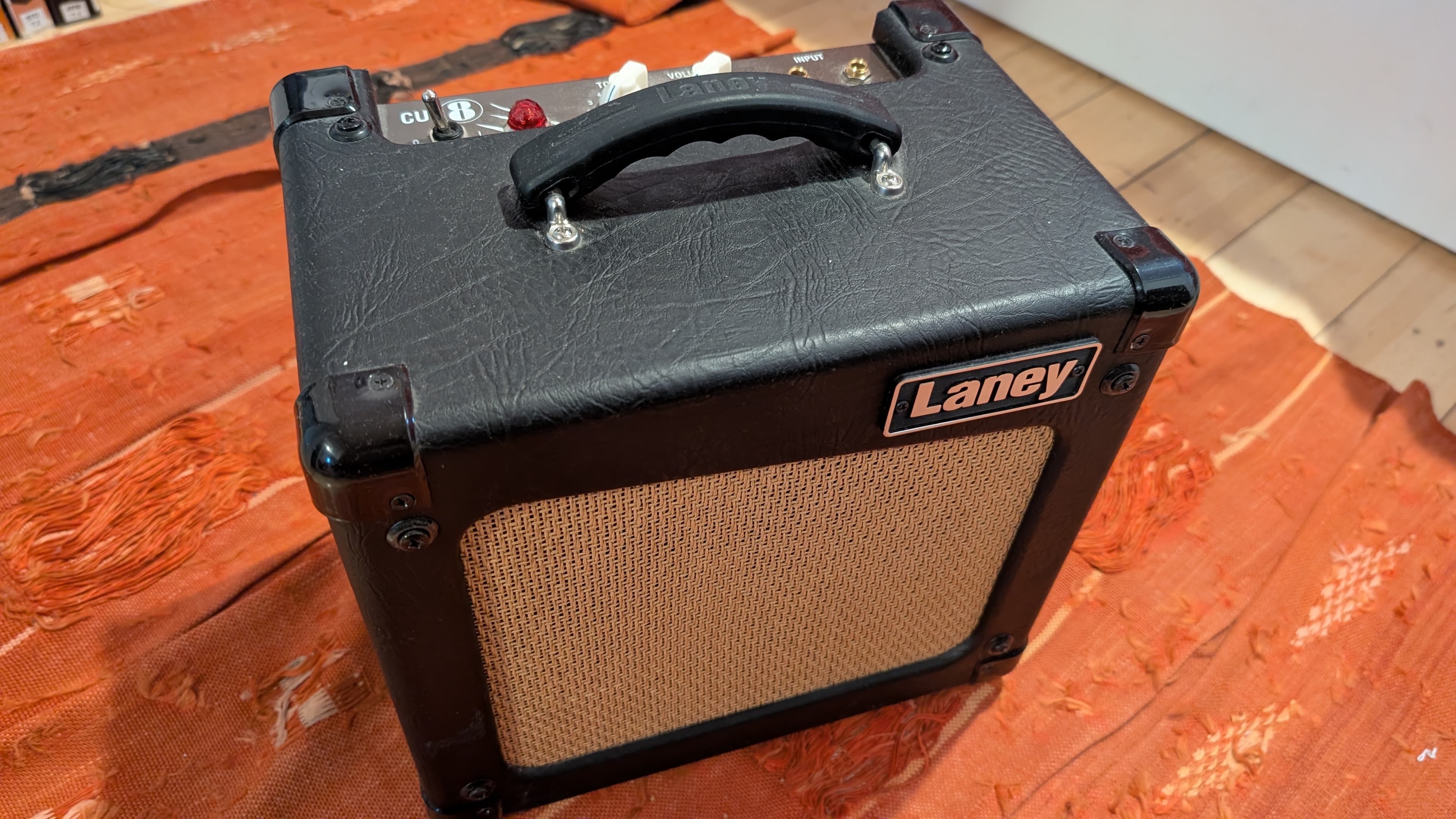 Ampli à lampe Laney Cub8