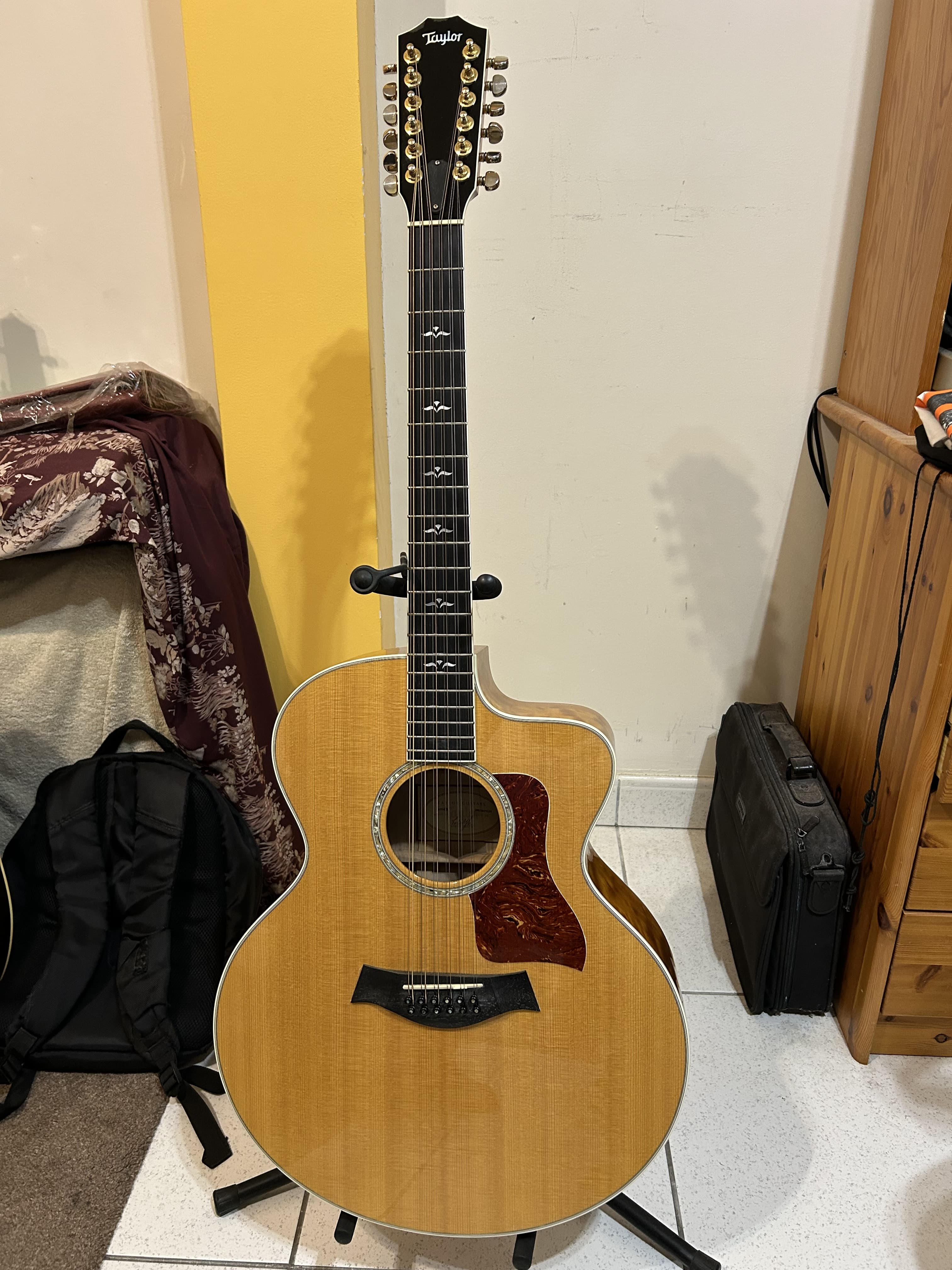 Vends guitare Taylor 655ce 12-String Jumbo Amber Natural