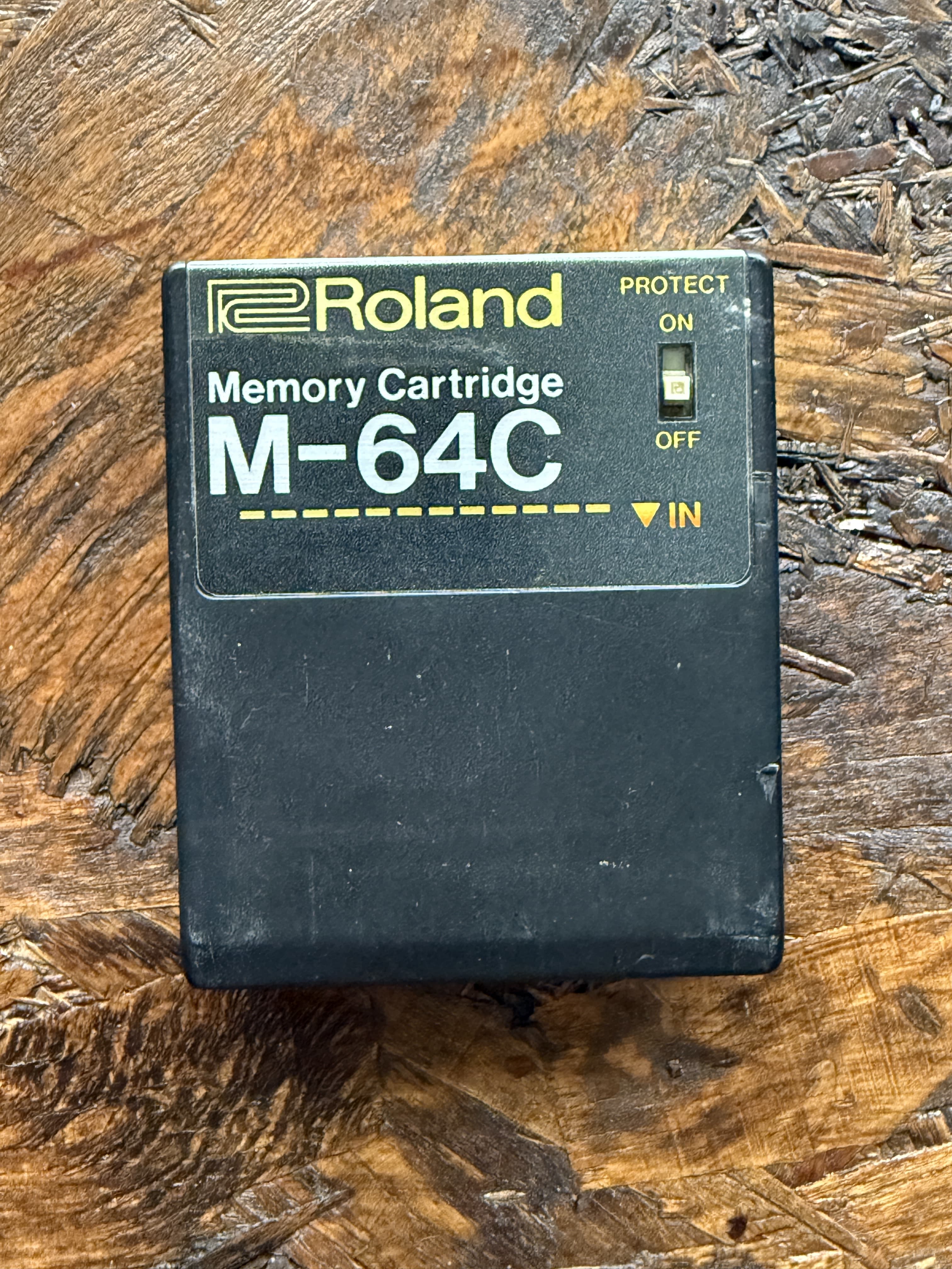 Vends Cartouche Memory Card M-64C