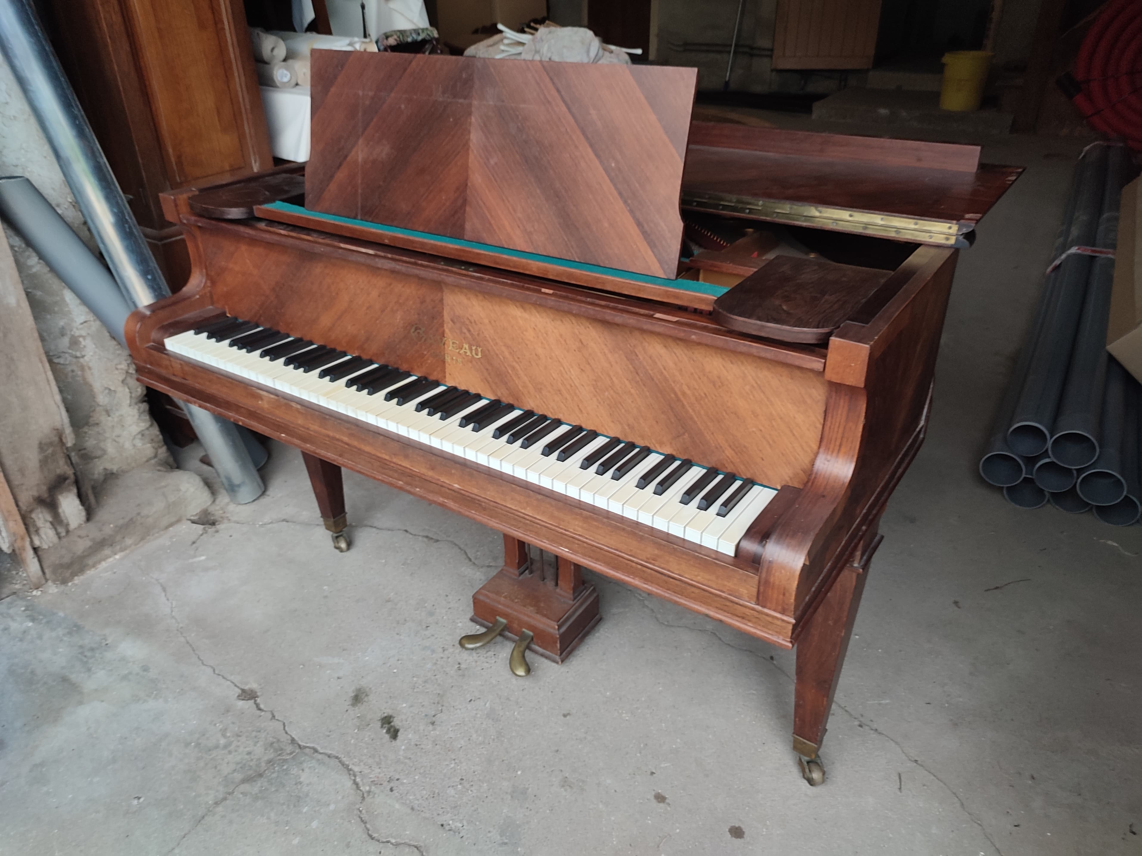 Piano 1/4 queue GAVEAU 1926