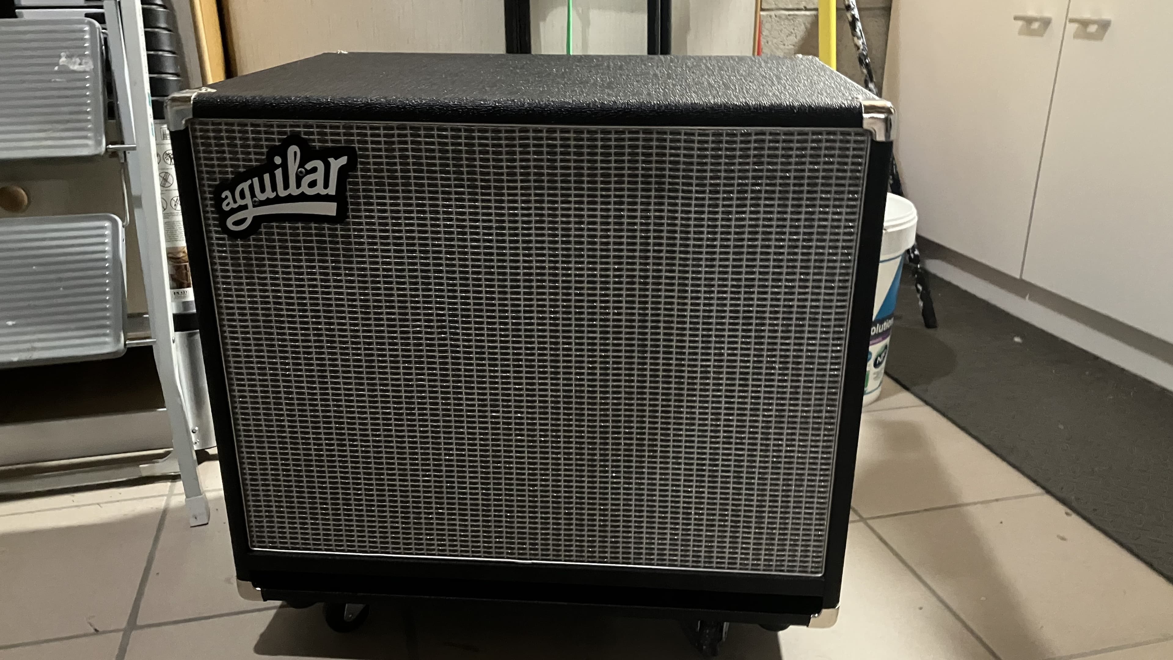 Vends Aguilar DB115
