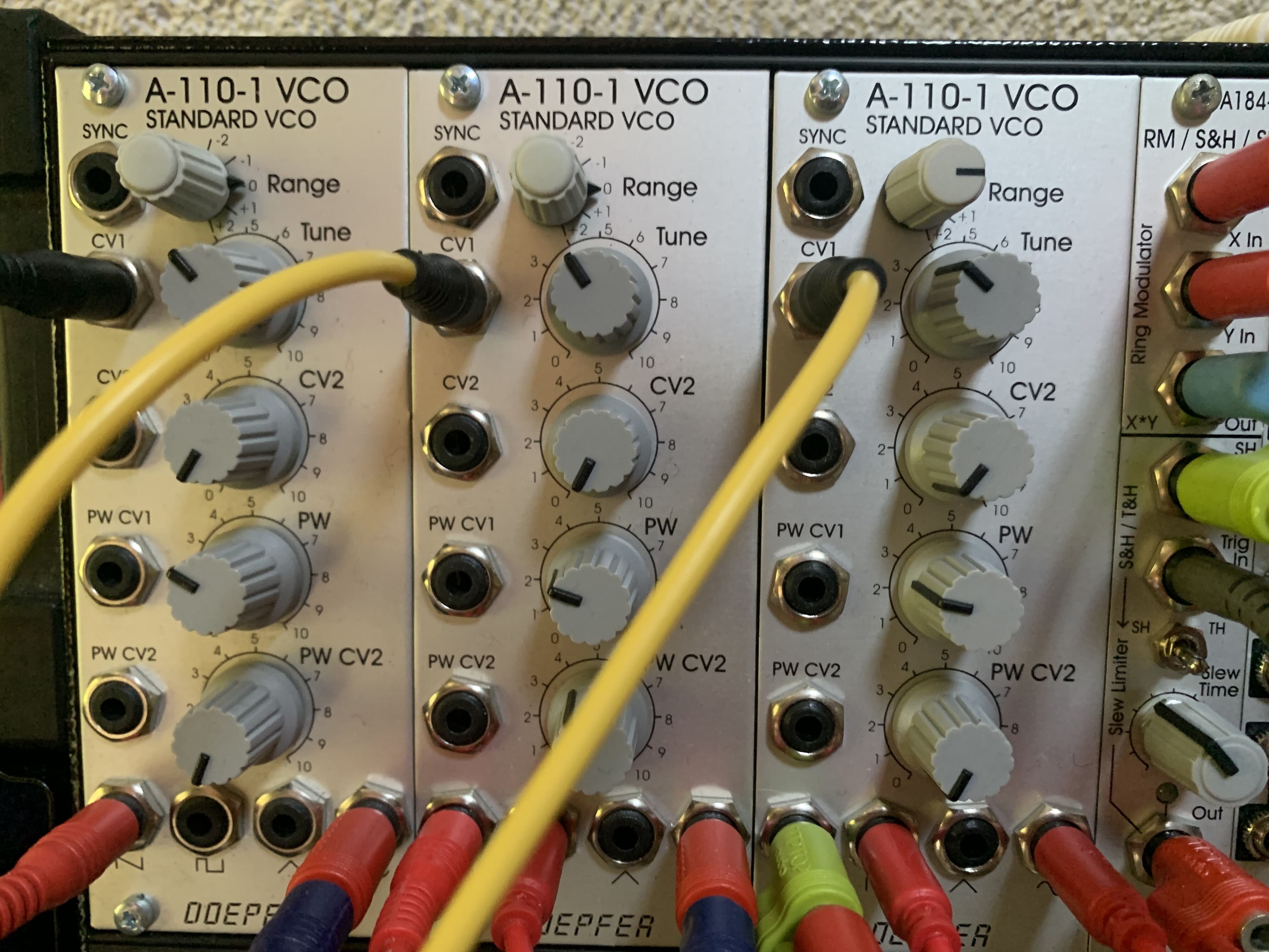 Vends Doefper A-110-1 Standard VCO excellent état
