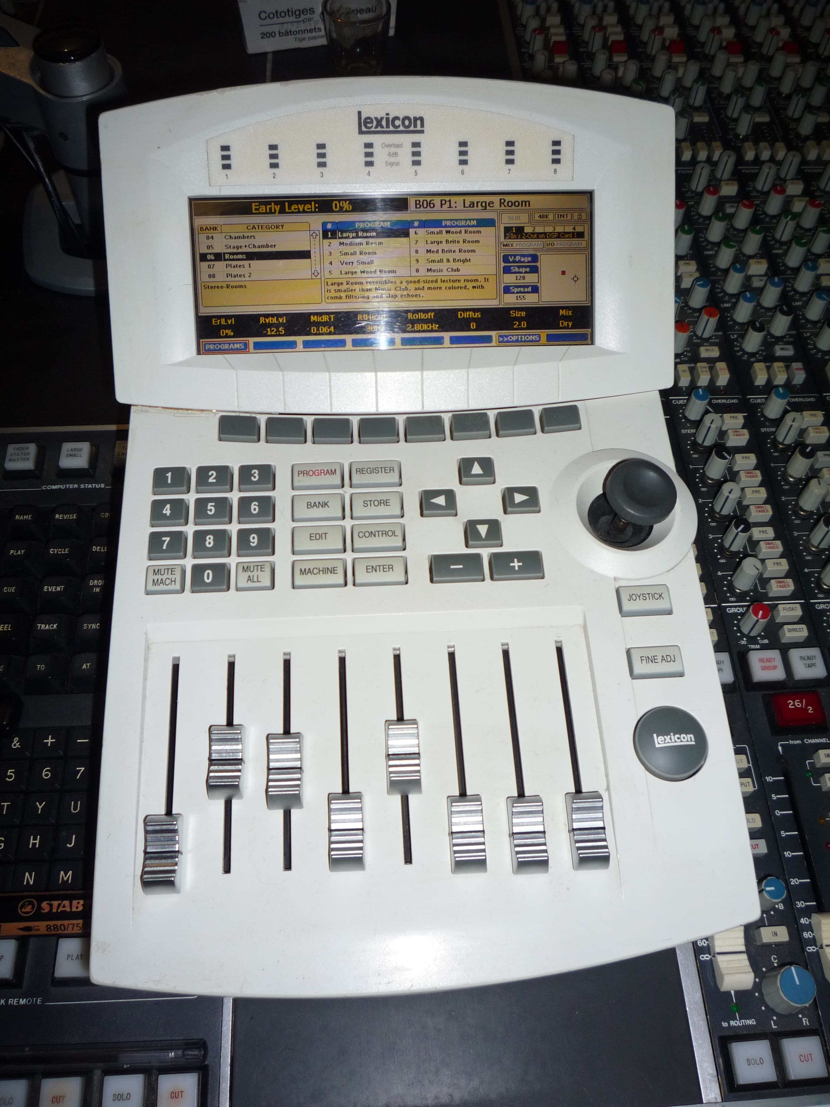 Vends Lexicon 960L avec cartes analogiques 8in/8out et Larc2.