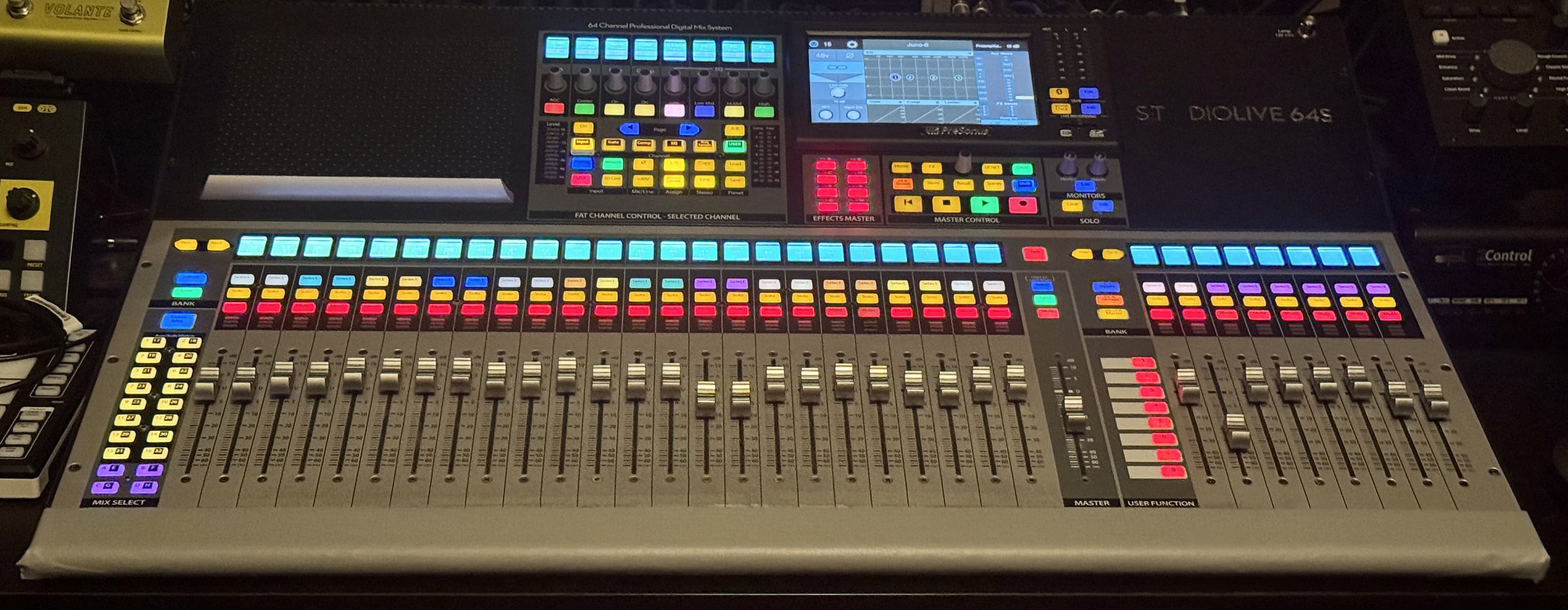 Vends Presonus StudioLive 64S bon état + Presonus NSB 32.16 très bon état