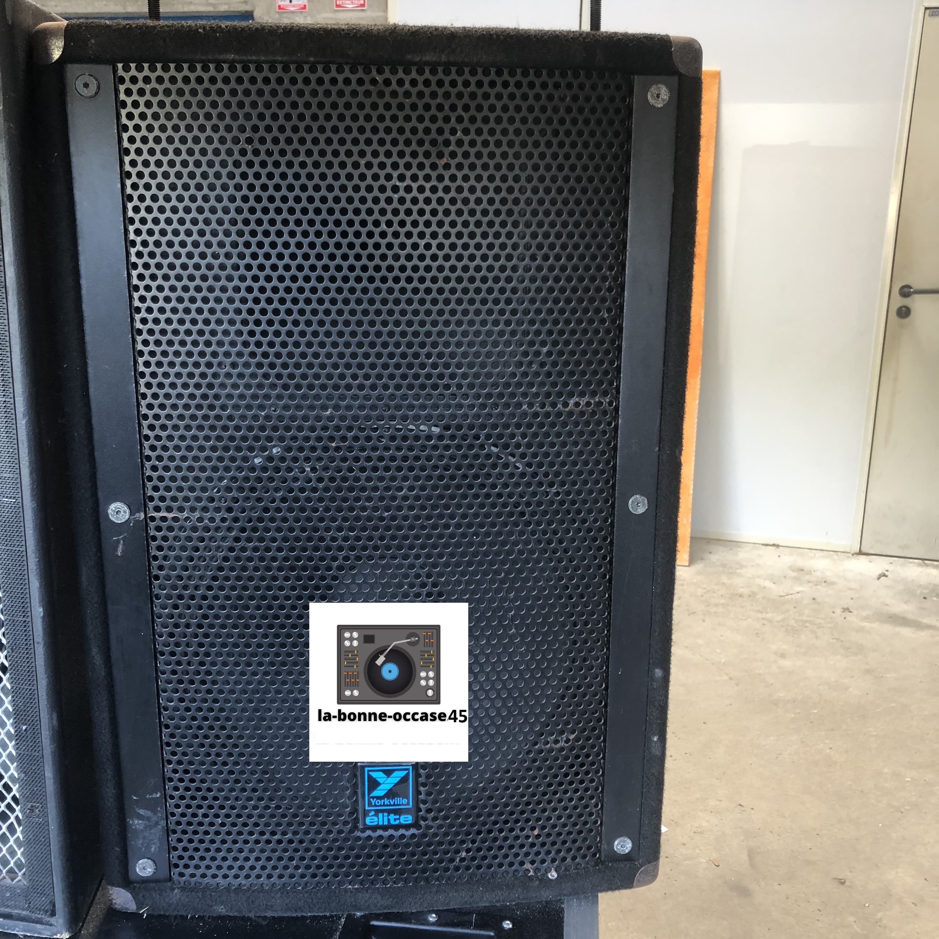 Vend enceinte E 15 Yorkville
