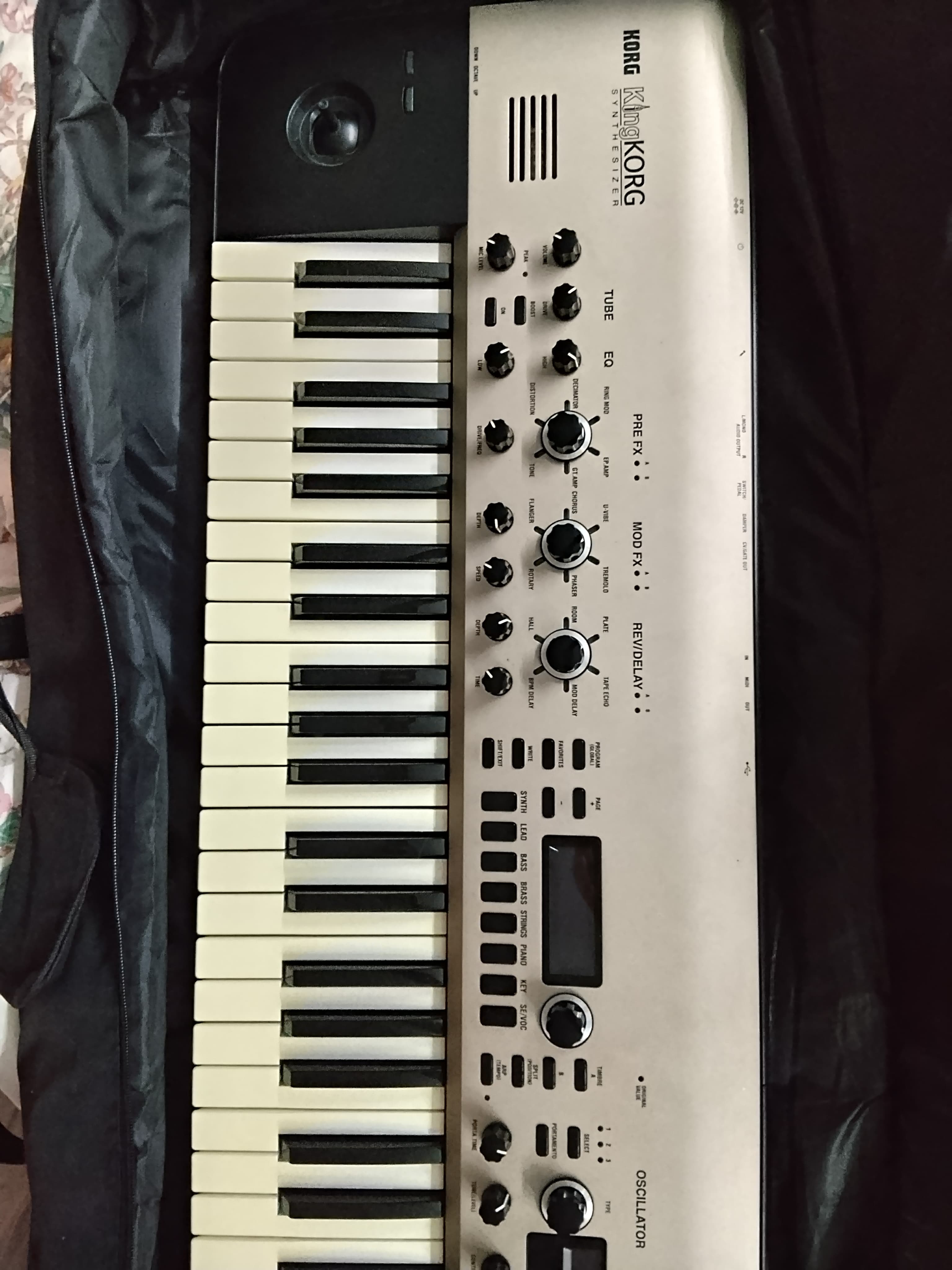 King korg micro +2 alimentations
