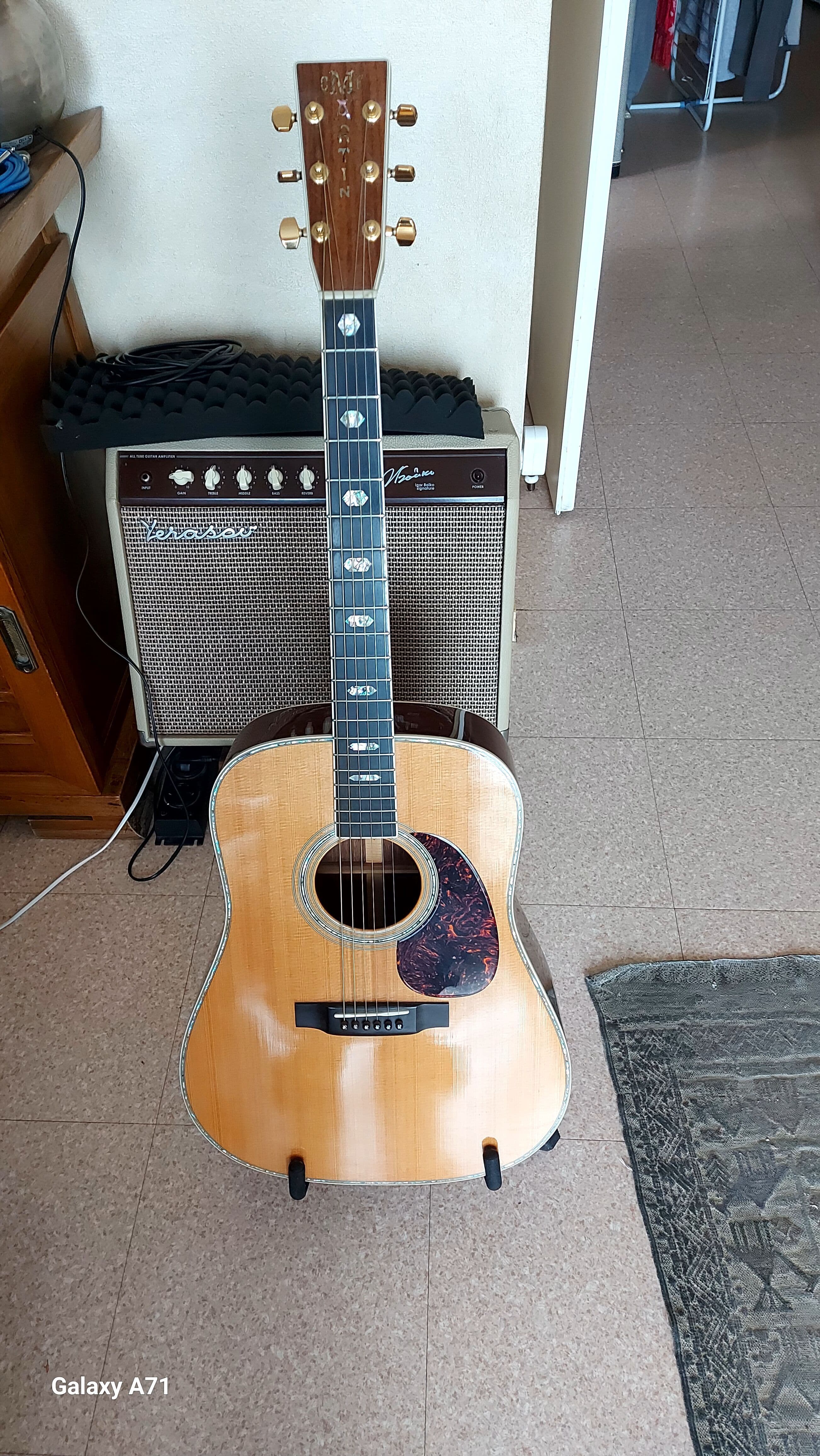 Vends Martin D41