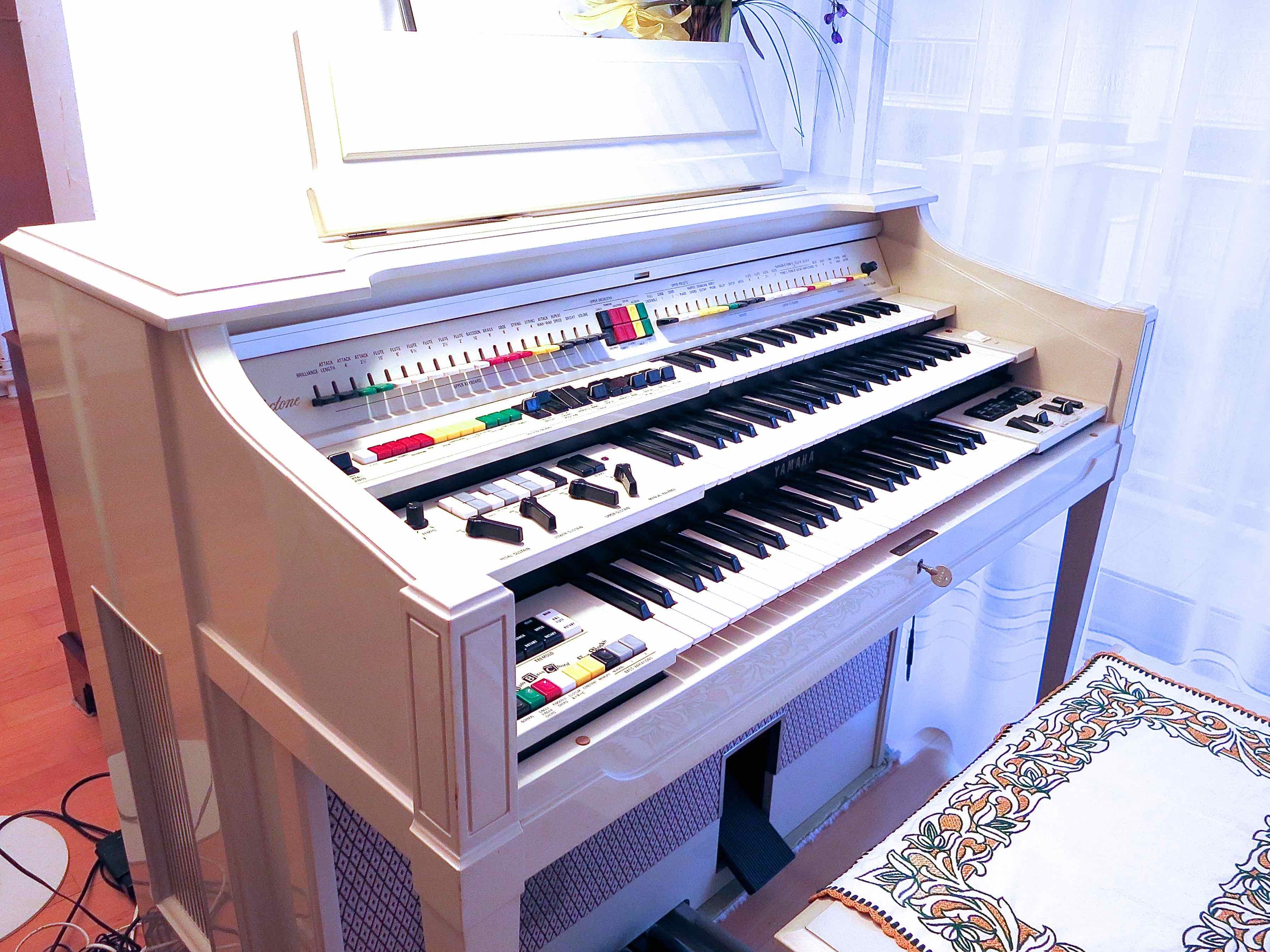 ORGUE ÉLECTRIQUE YAMAHA Électone D80 Auto-Amplifié 3 jeux, pédalier, boîte à rythmes