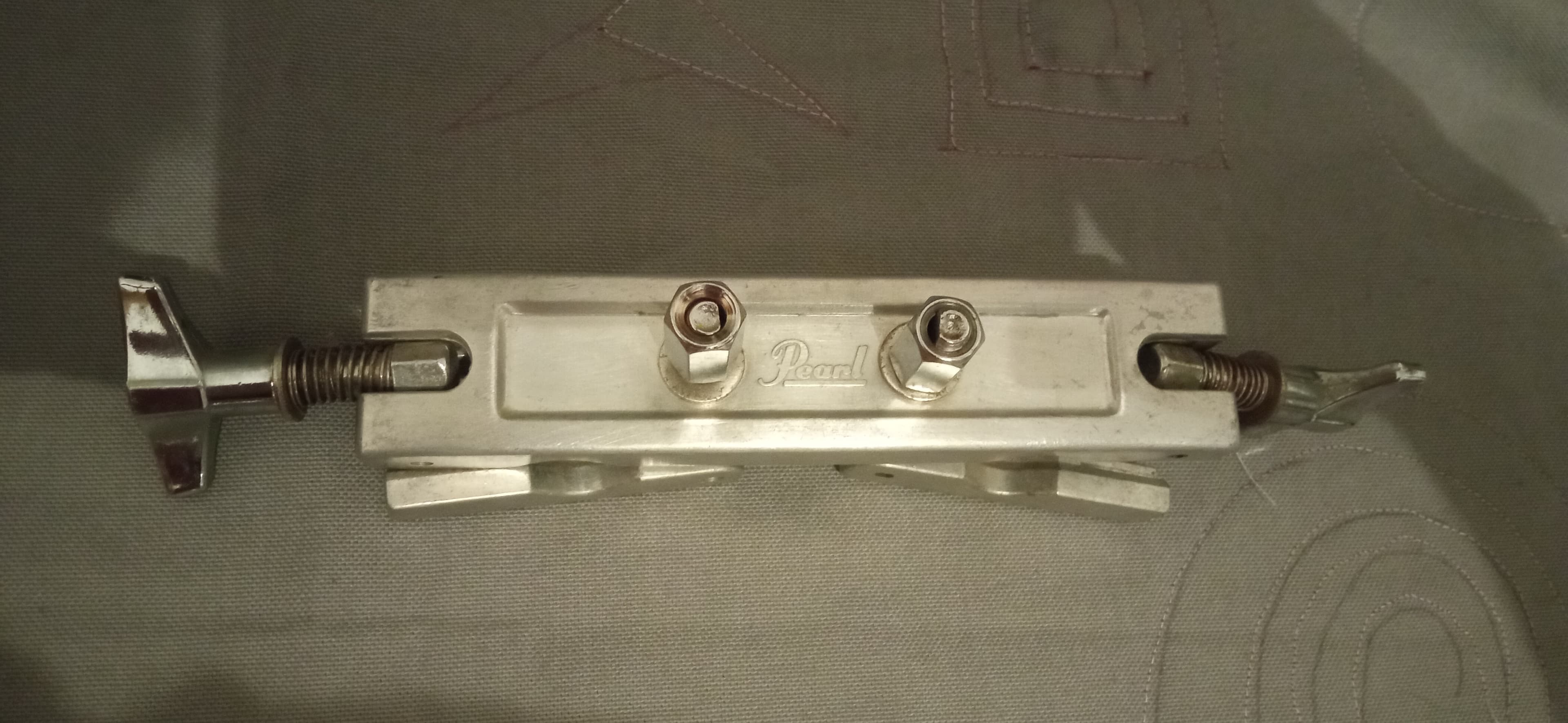 Double clamp type ADP-20