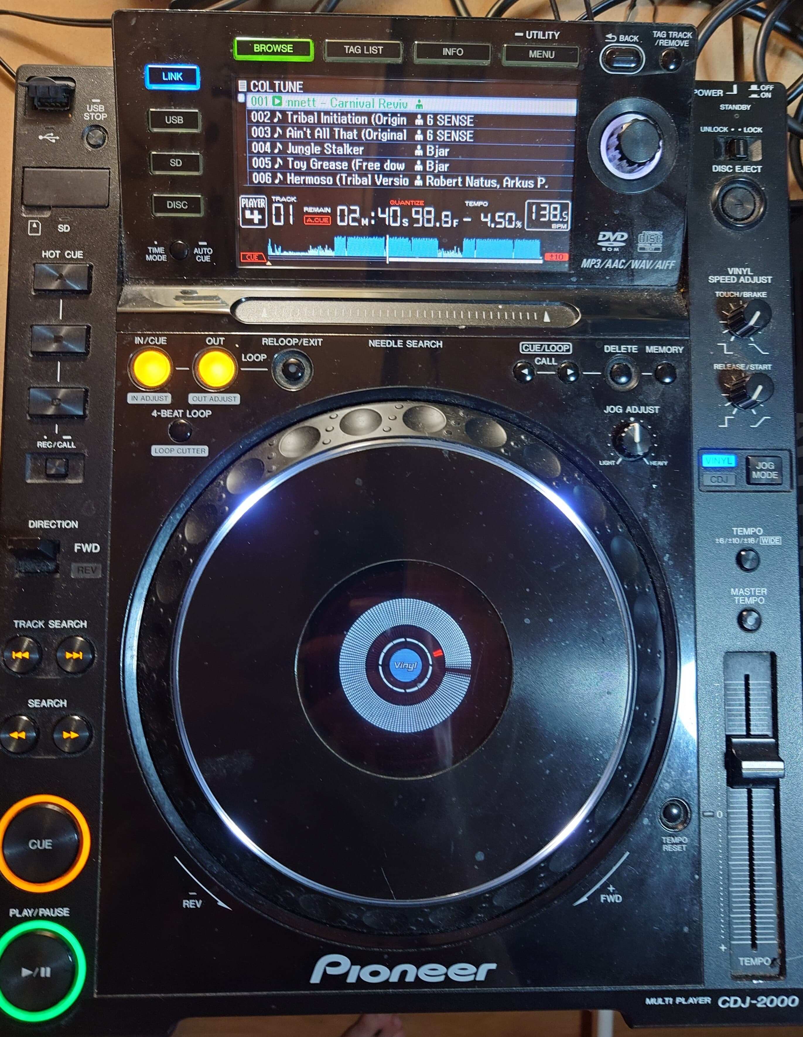 Paire de CDJ-2000 en excellent état