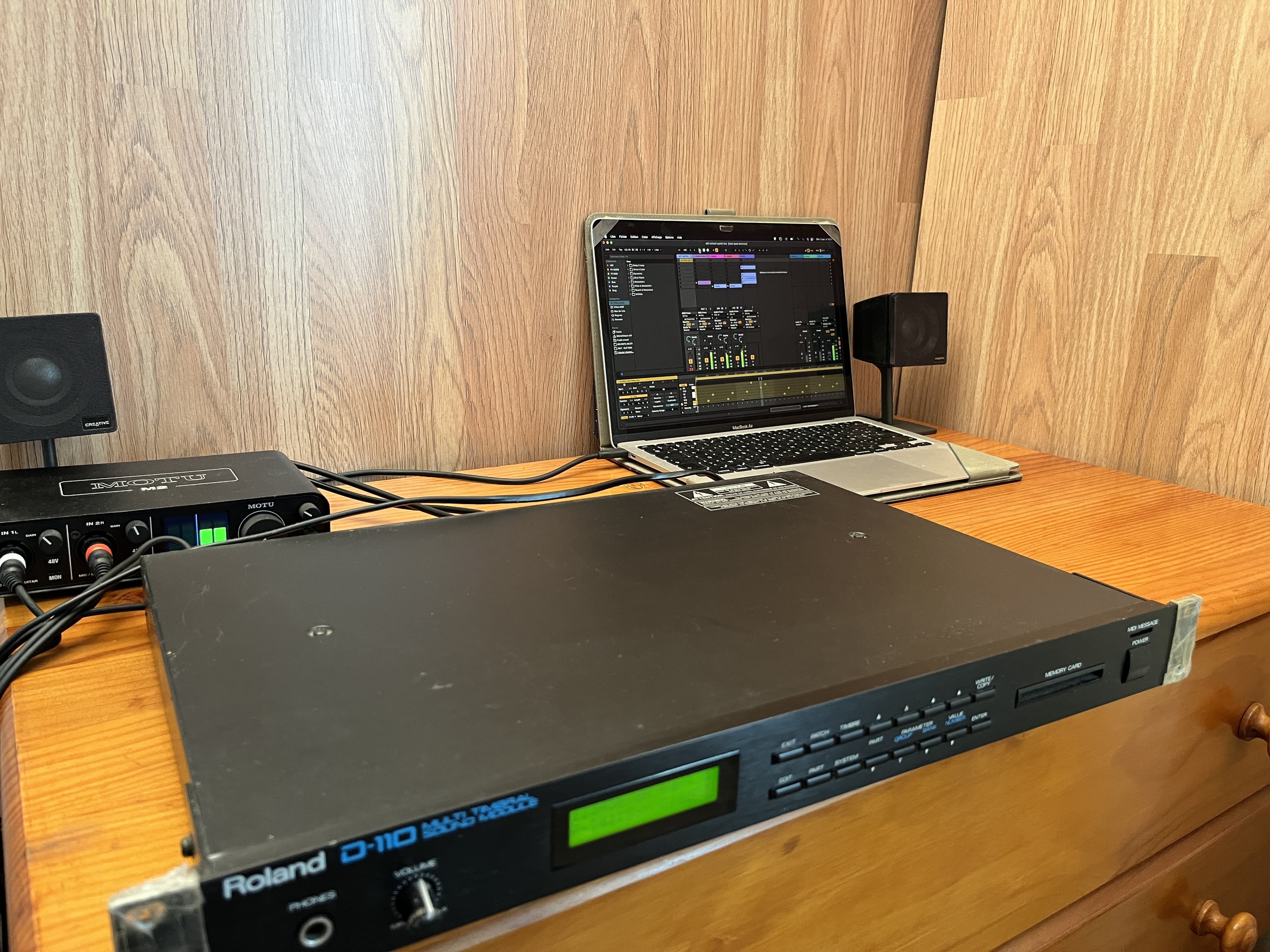 Roland D-110 d'occasion qui a un probleme de récéption midi