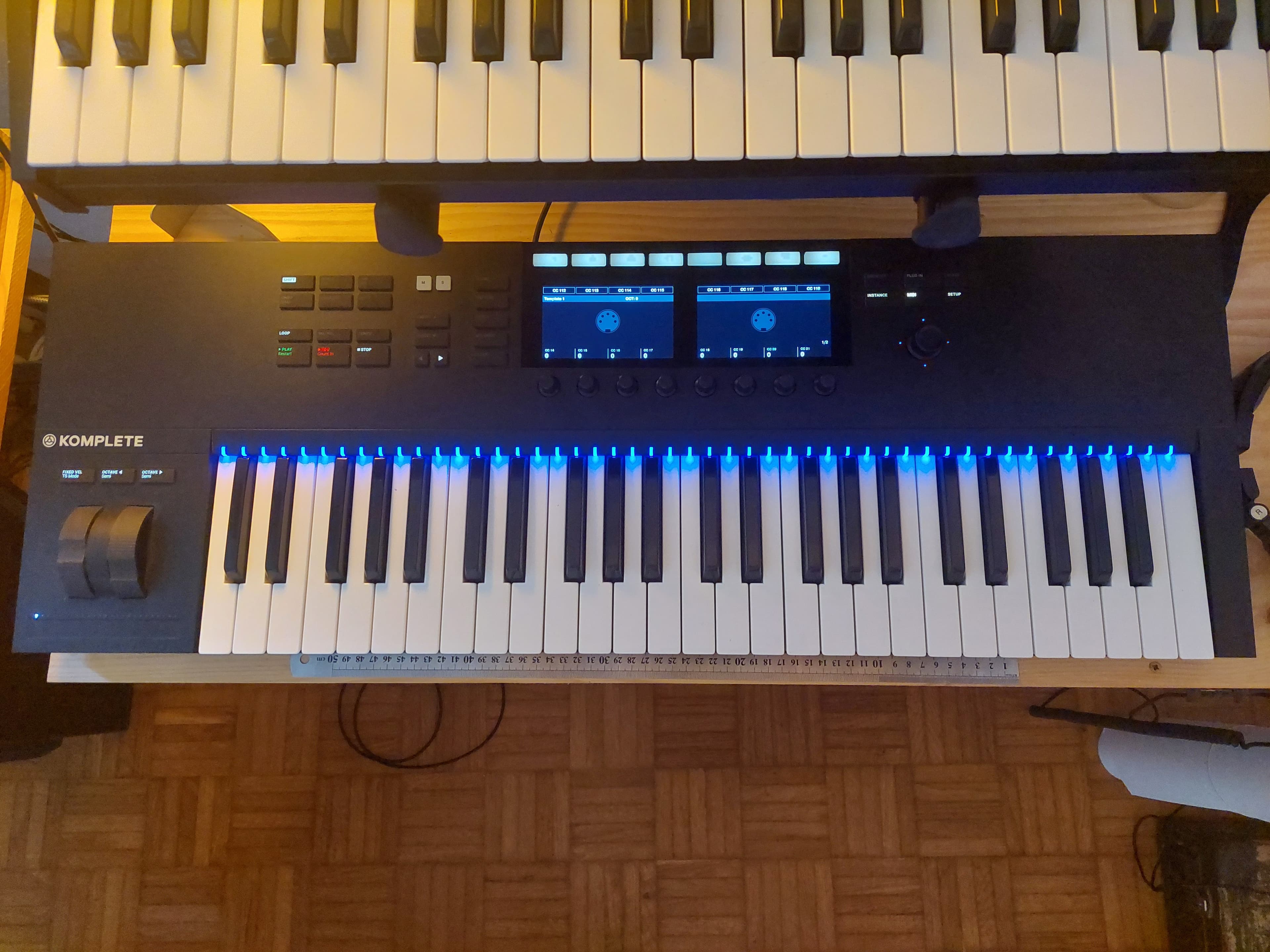 Komplete Kontrol s49 mk2
