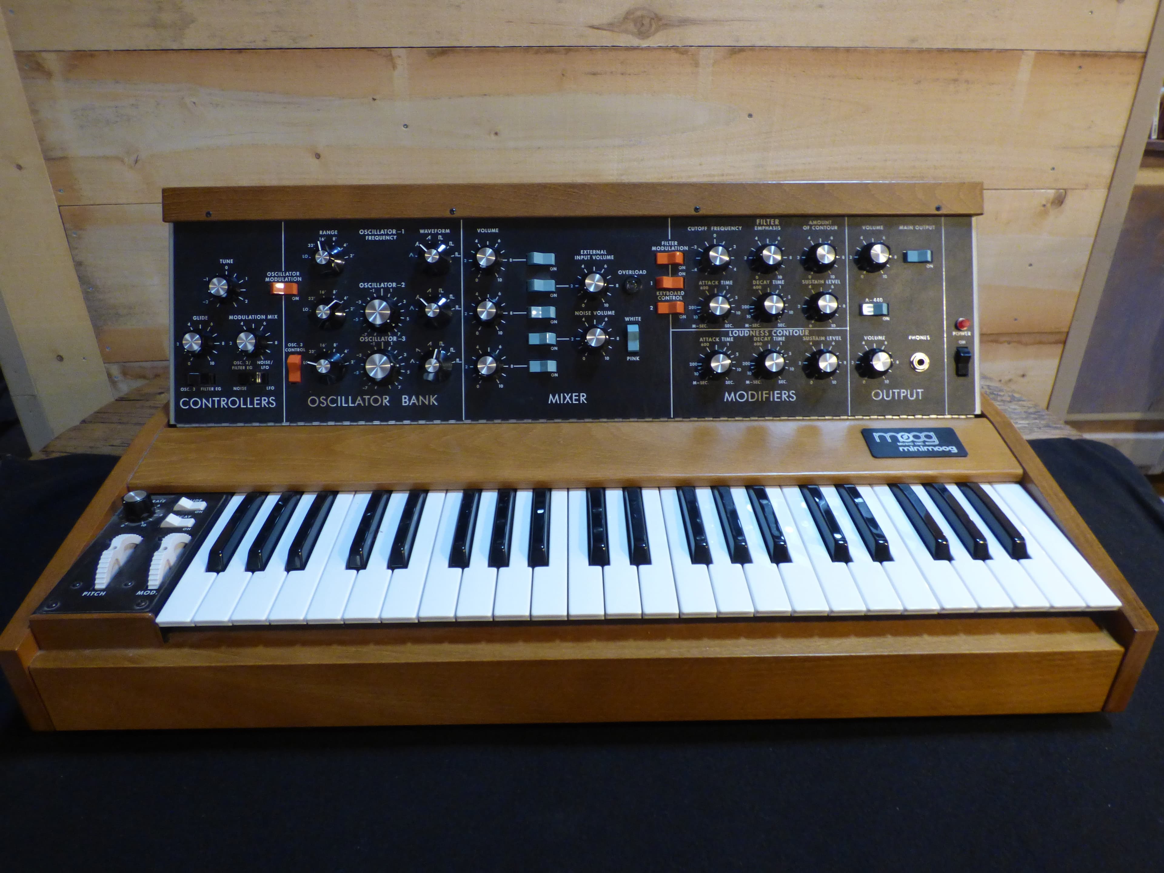 MOOG Minimoog Model D - Edition 2016 + Flight case