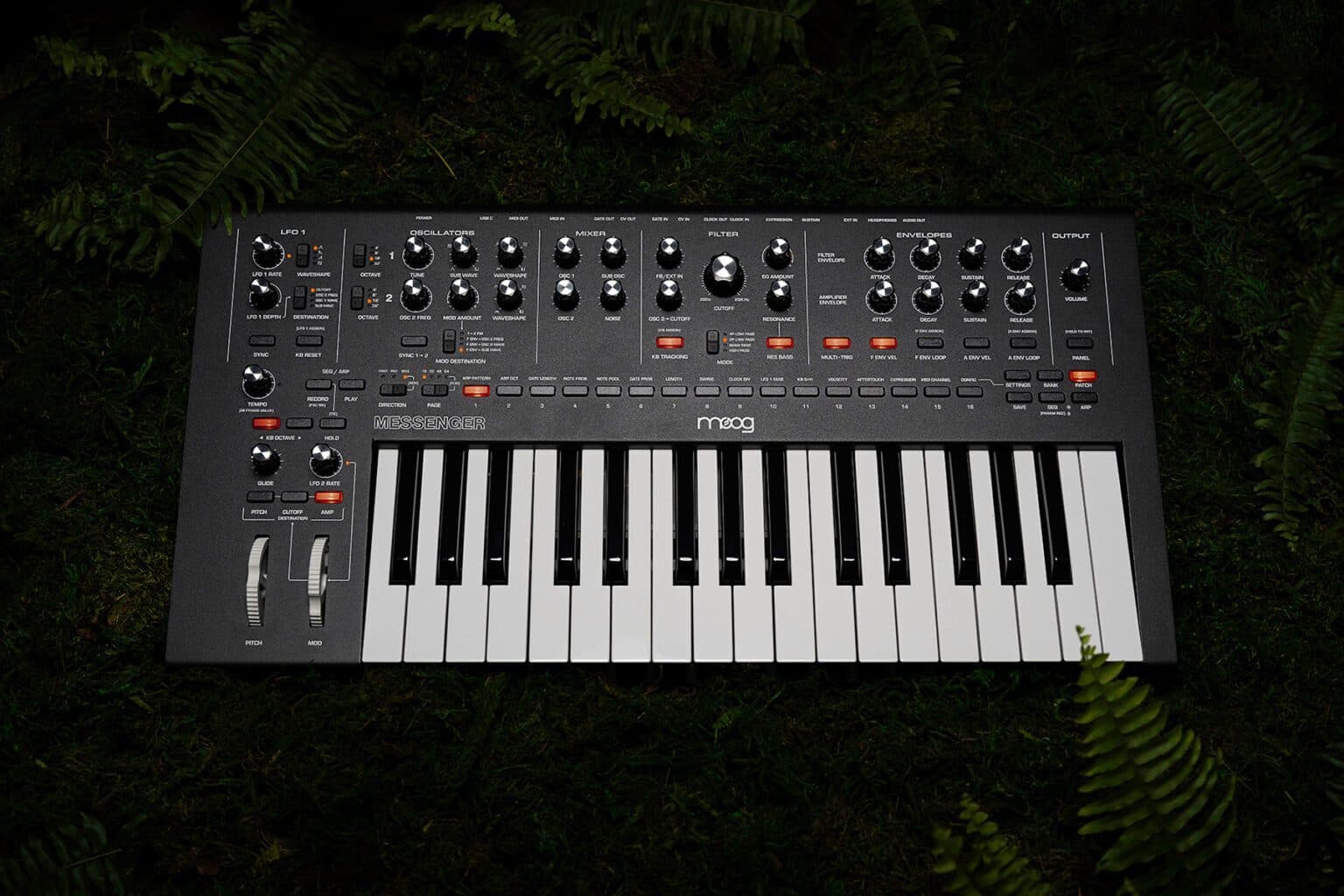 Vends Moog Messenger