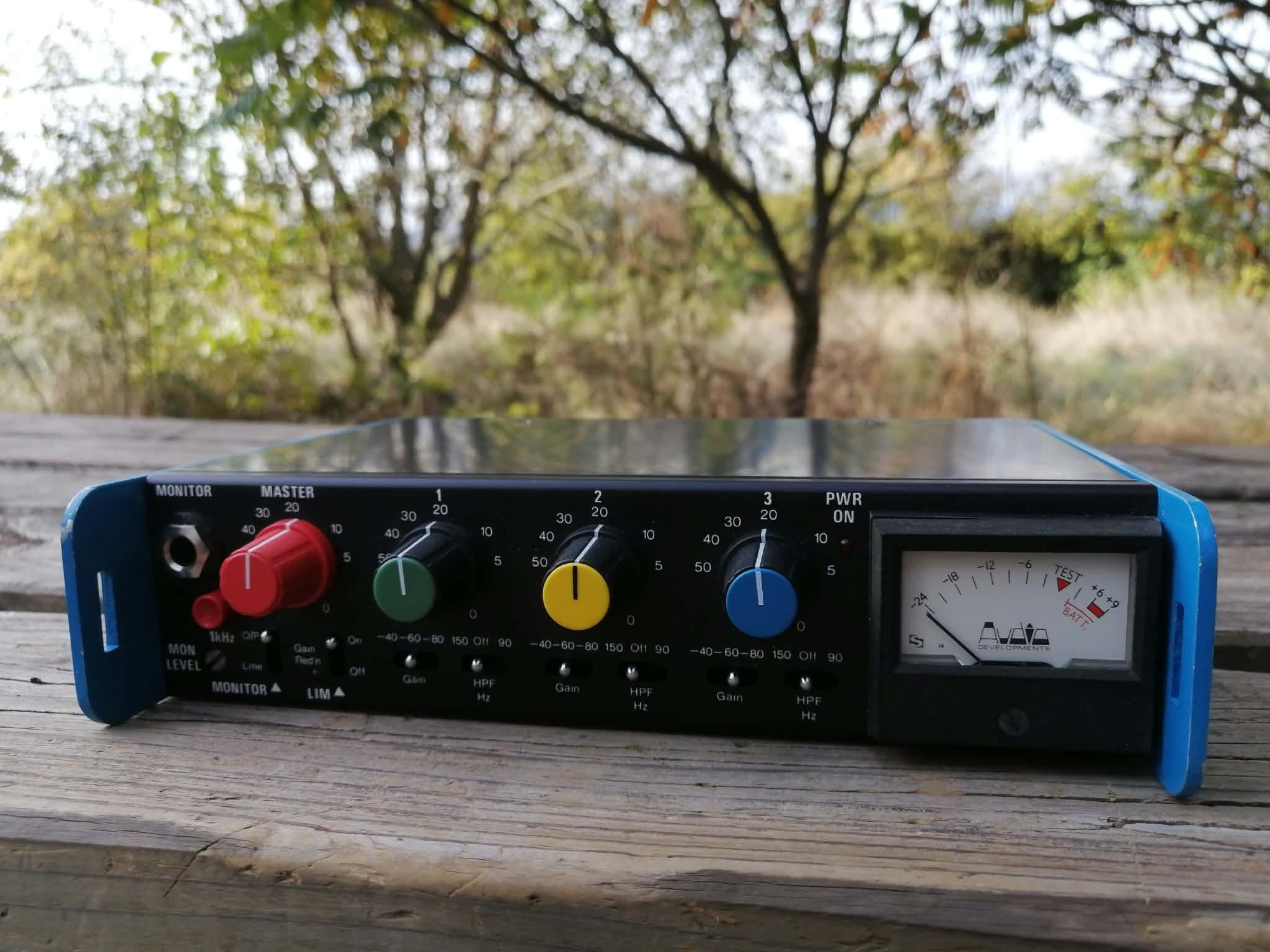 Audio Developments AD 160