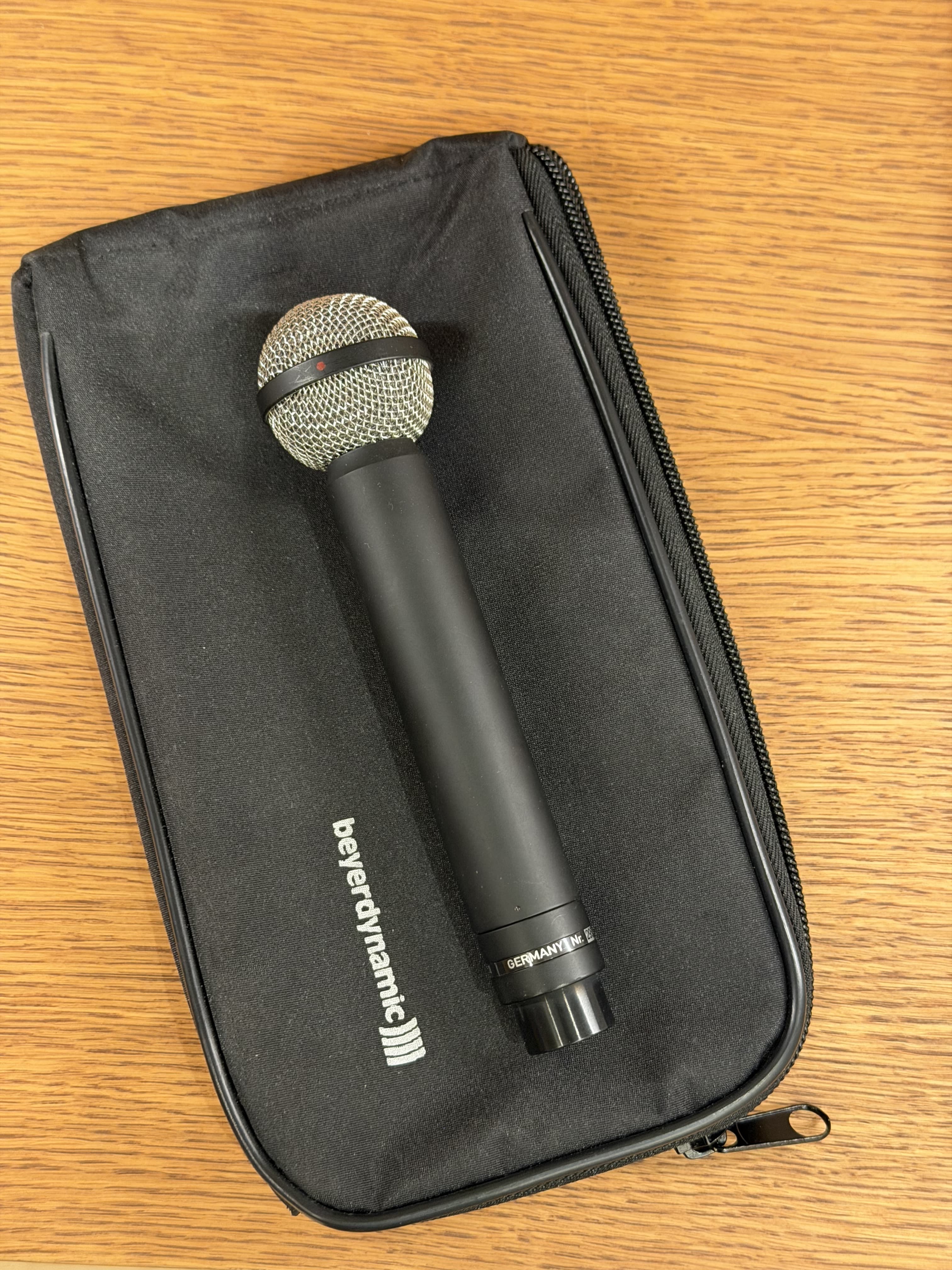 Beyerdynamic M 160