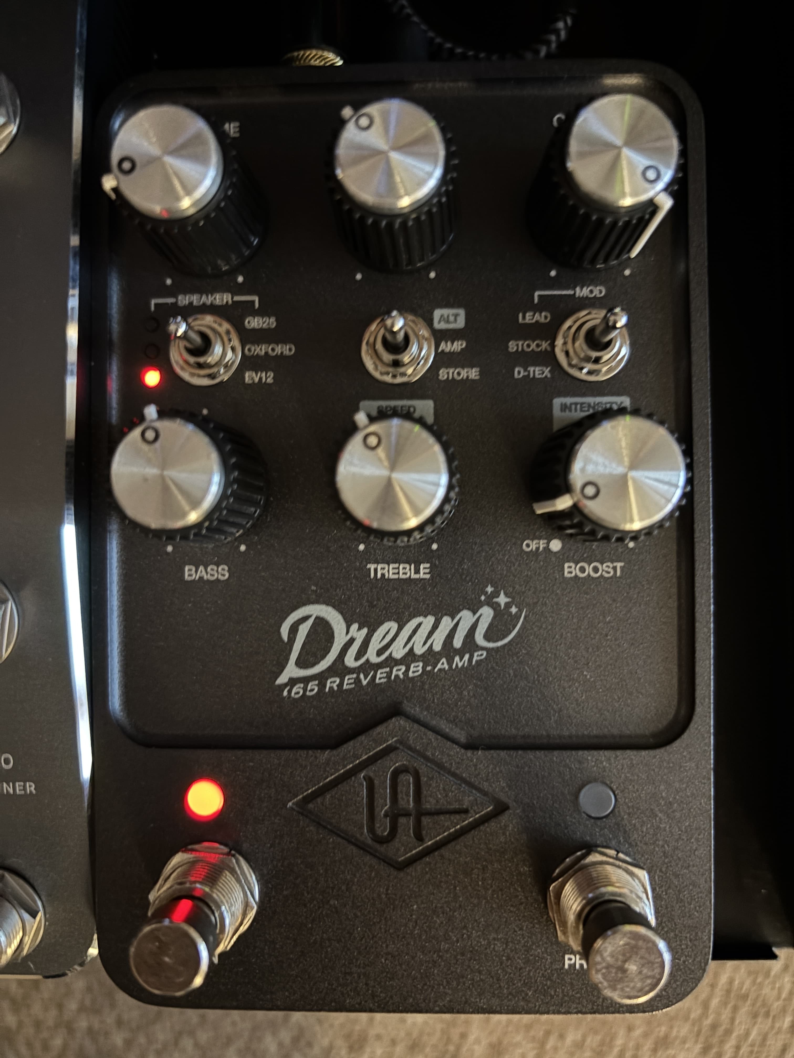Universal Audio UAFX Dream ’65 Reverb-Amp – État neuf – Boîte