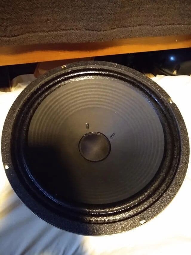 Celestion V30 16 ohms