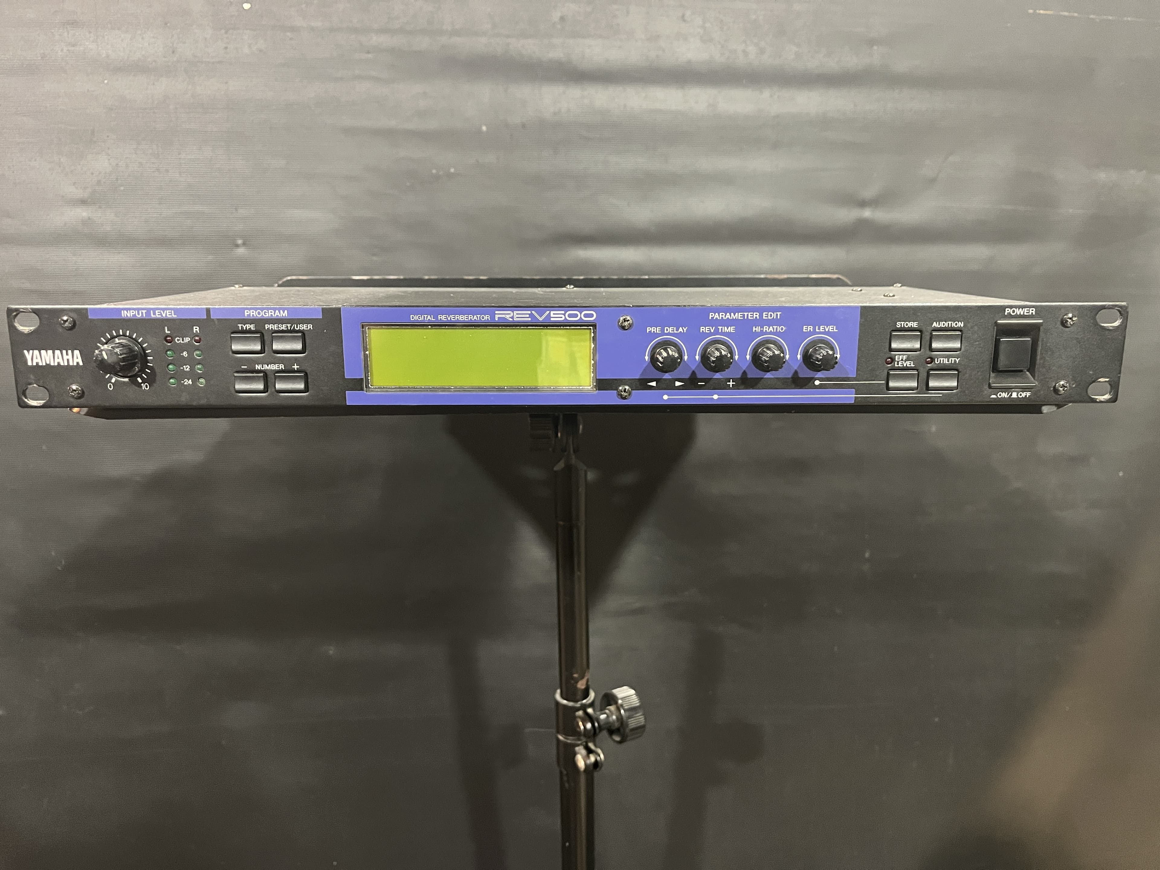 Vends Reverbe yamaha REV 500
