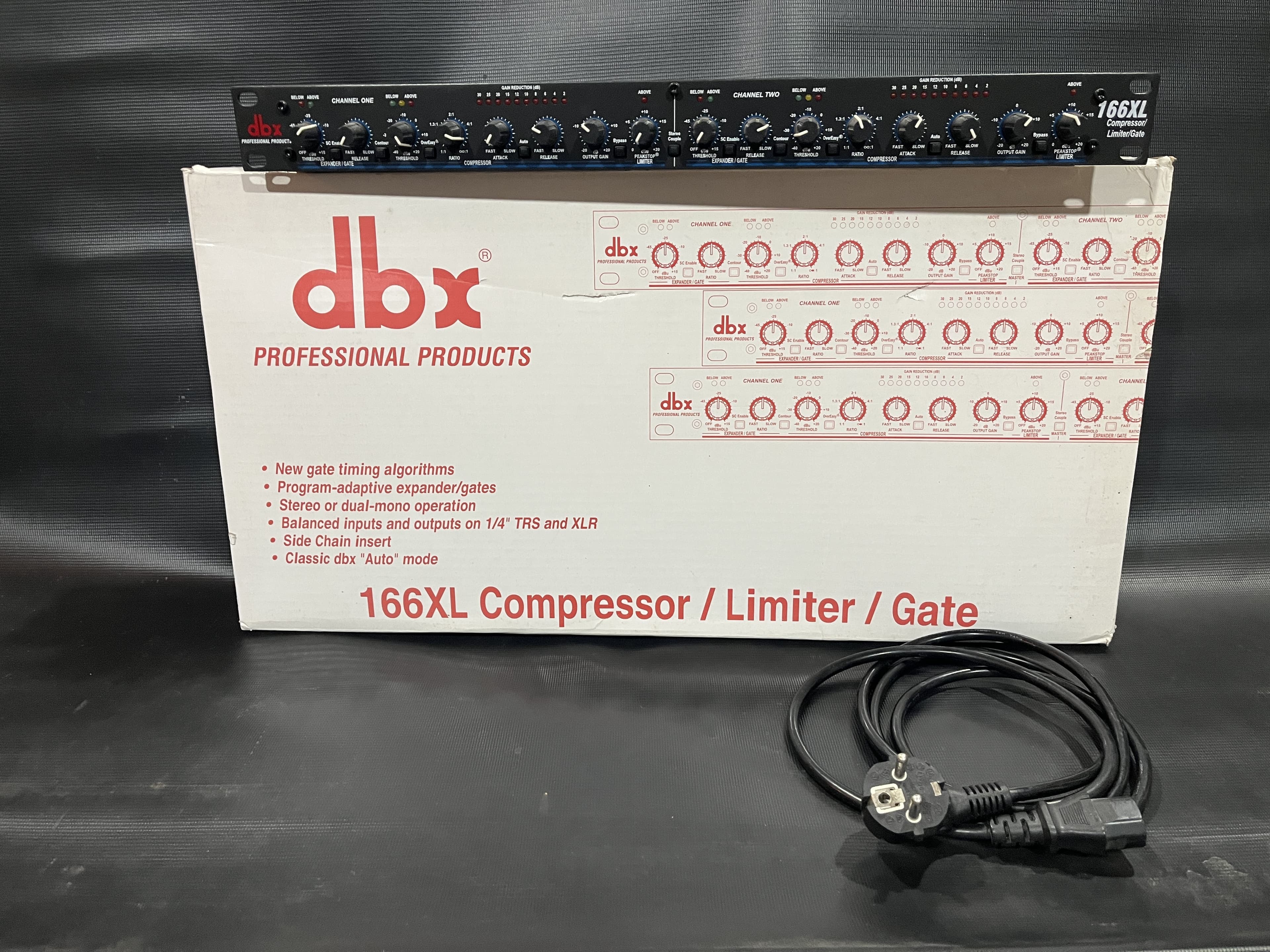 Vends compresseur dbx 166xl