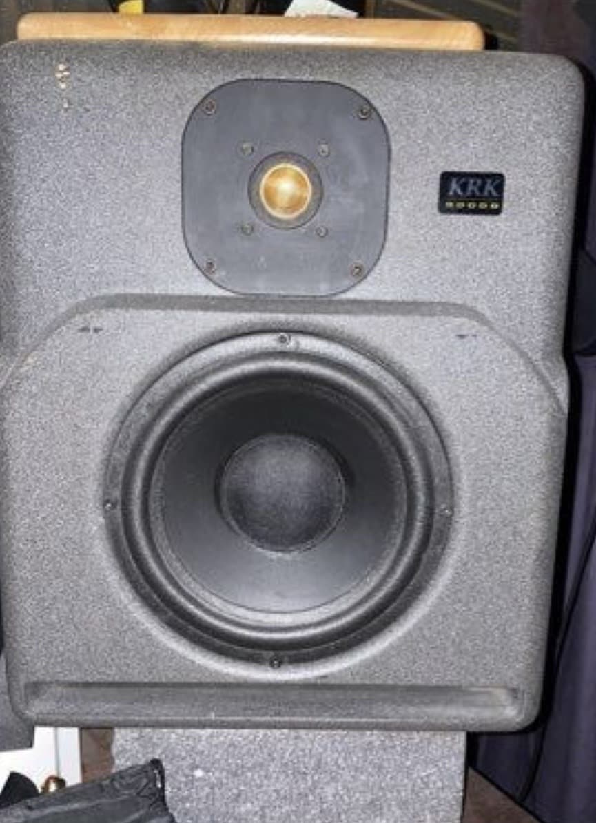 Vends krk 9000b + ampli interM 300