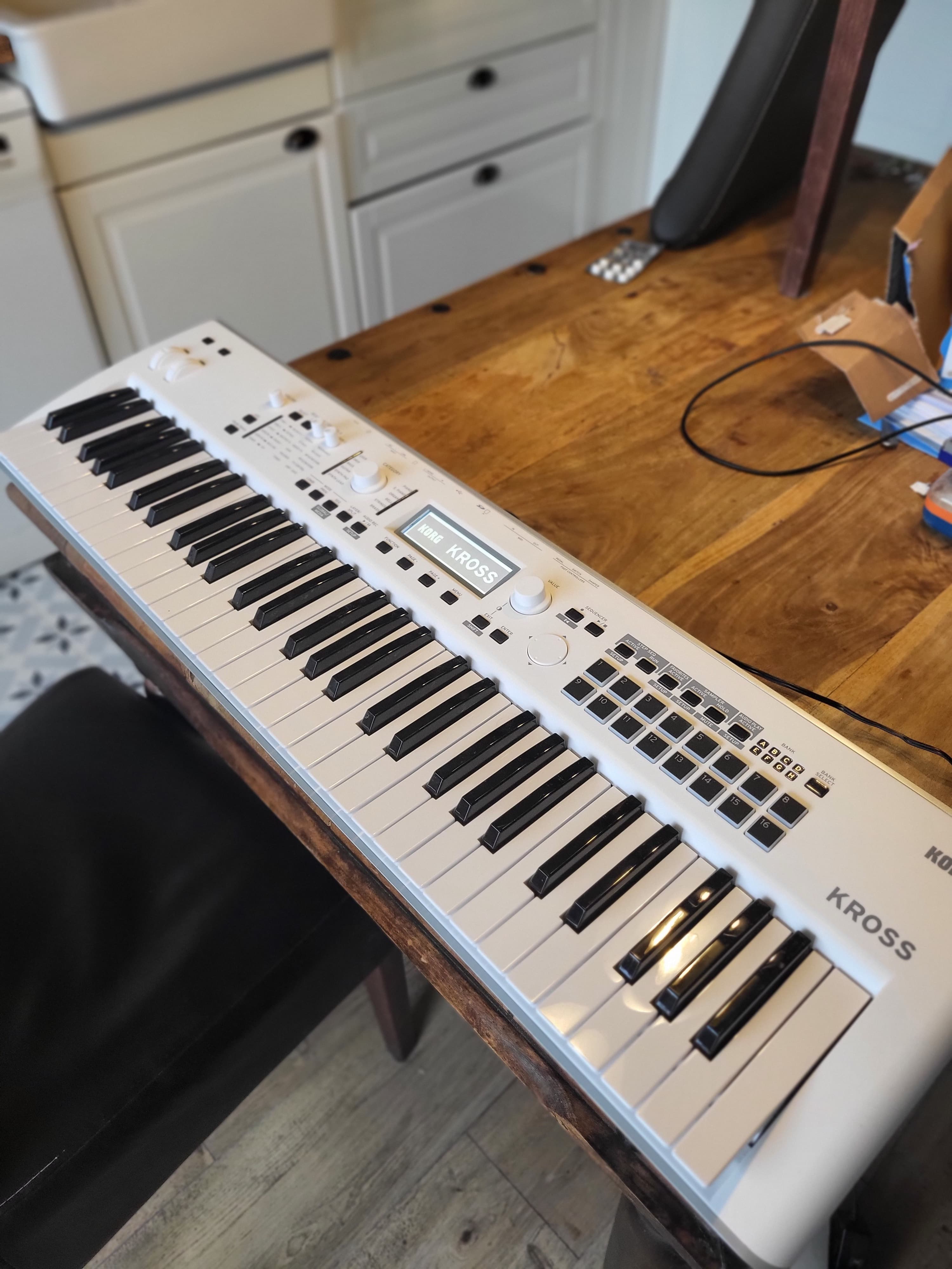 Vends korg kross 2 61 touches