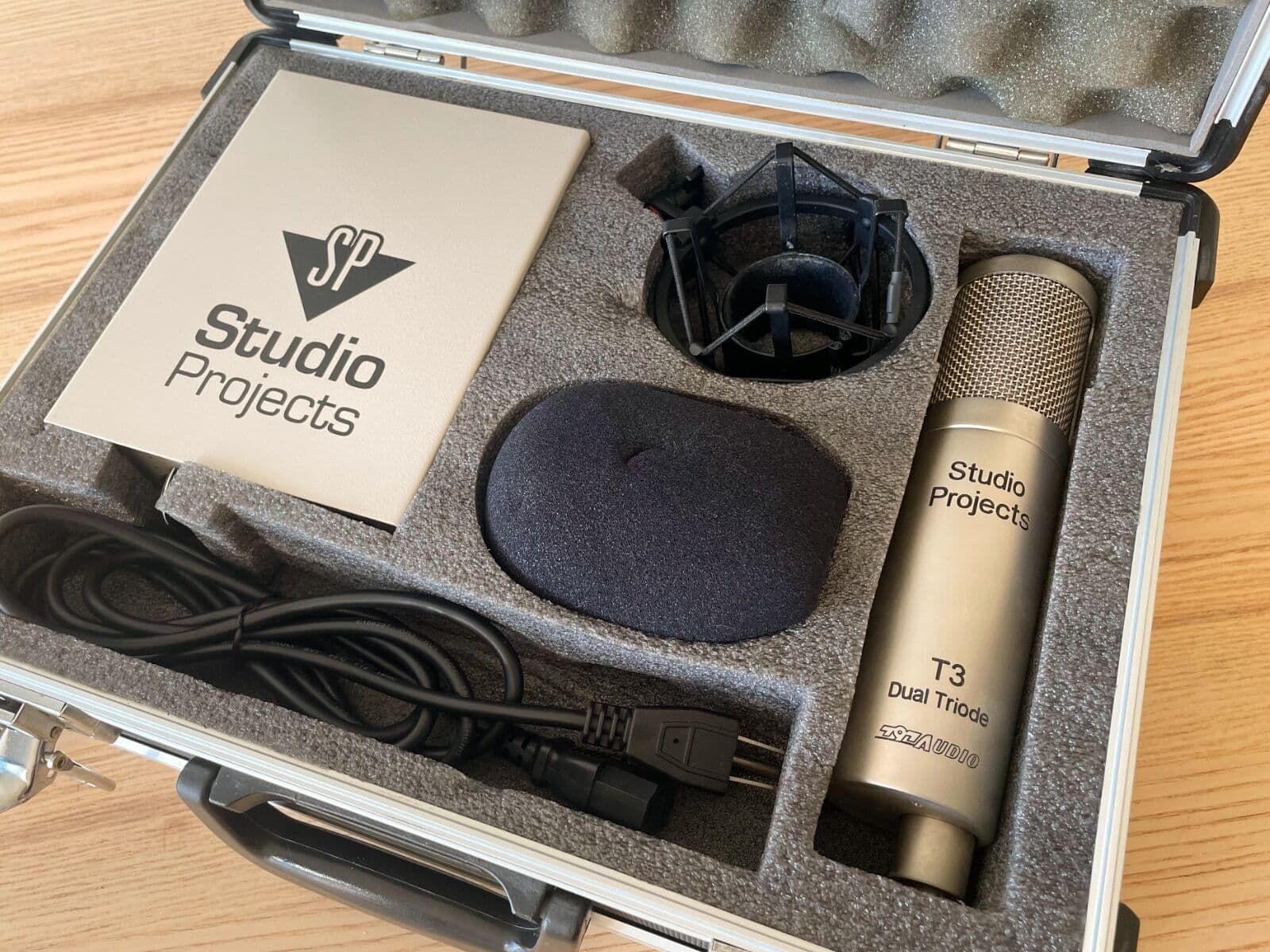 Vends Studio Projects T3