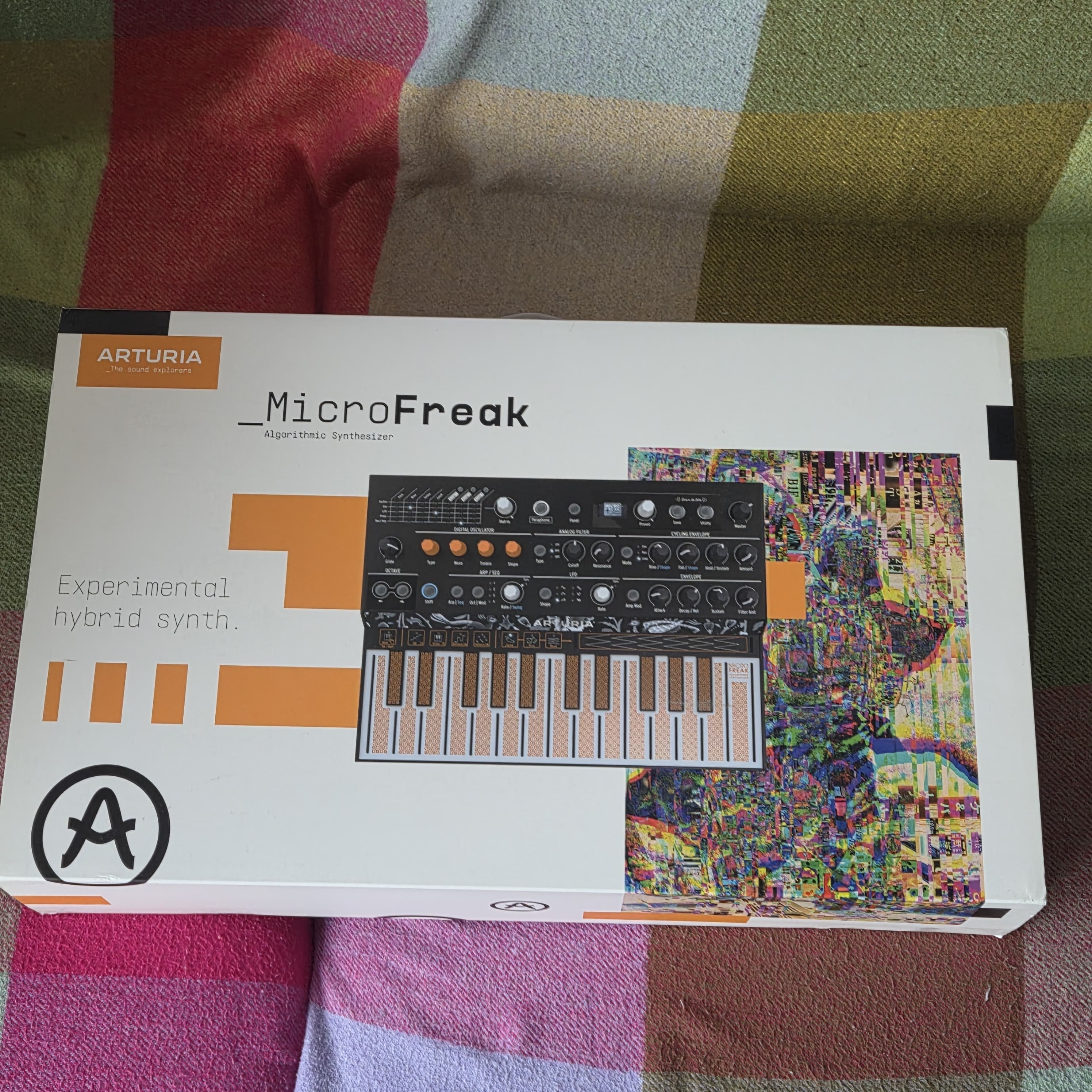 Vends Arturia Microfreak TBE