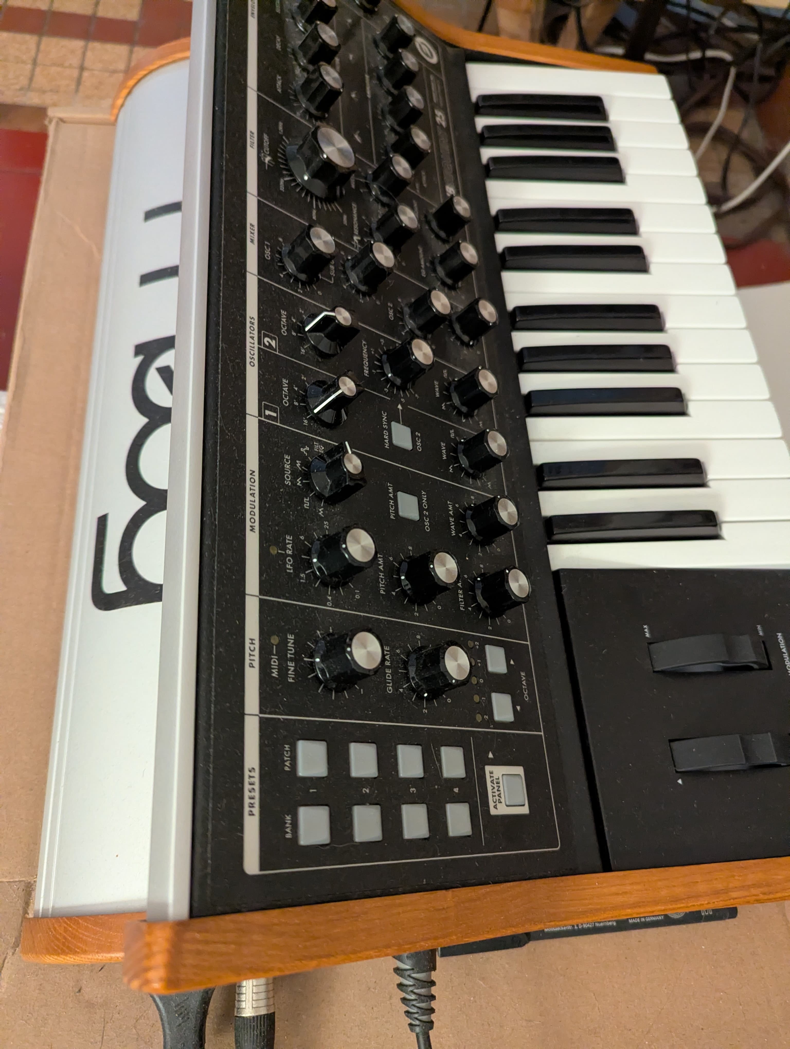 Vends Moog Music Subsequent 25