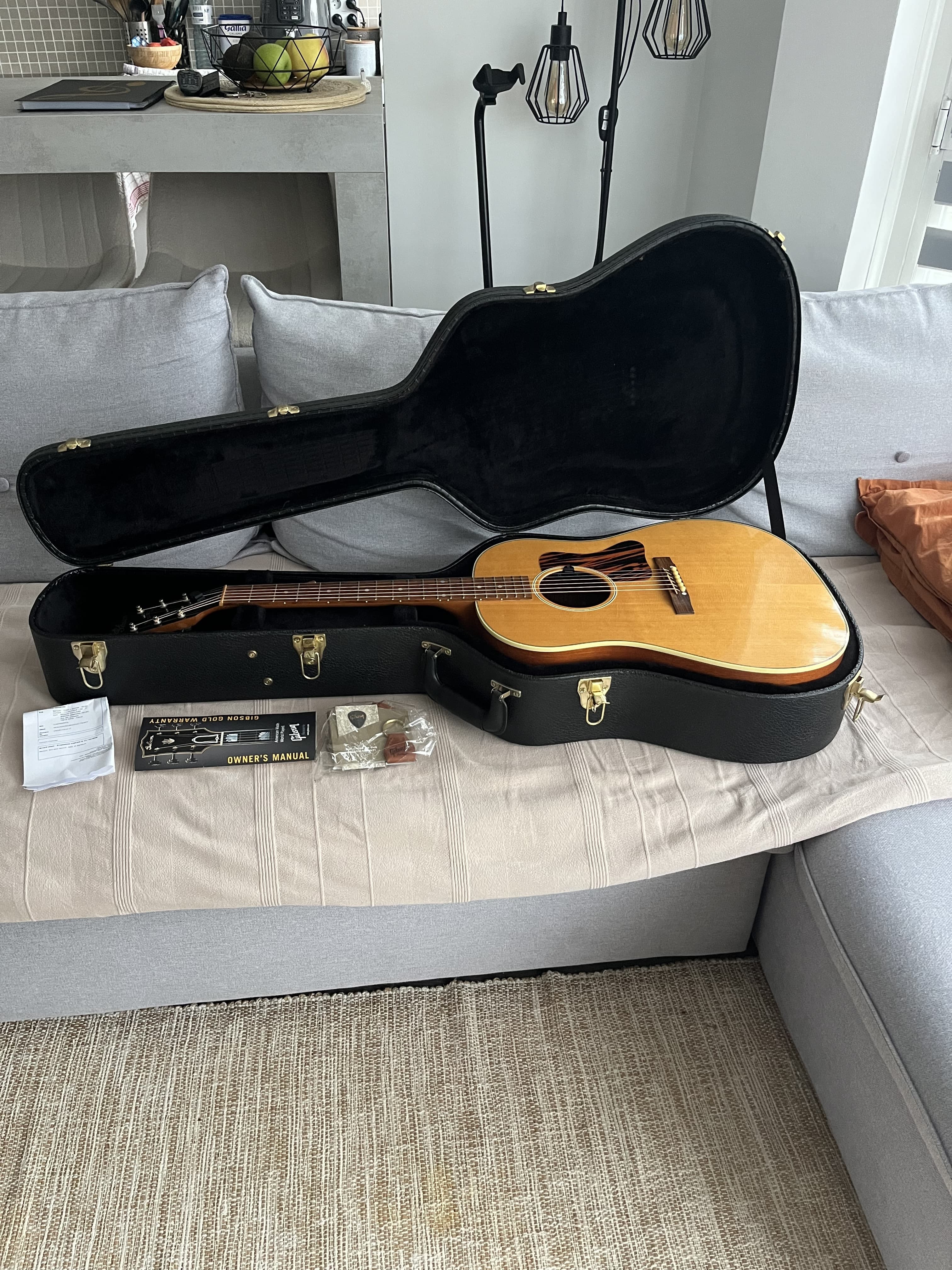 Gibson J-35 Banner 2013 - Pack Complet & Bon État