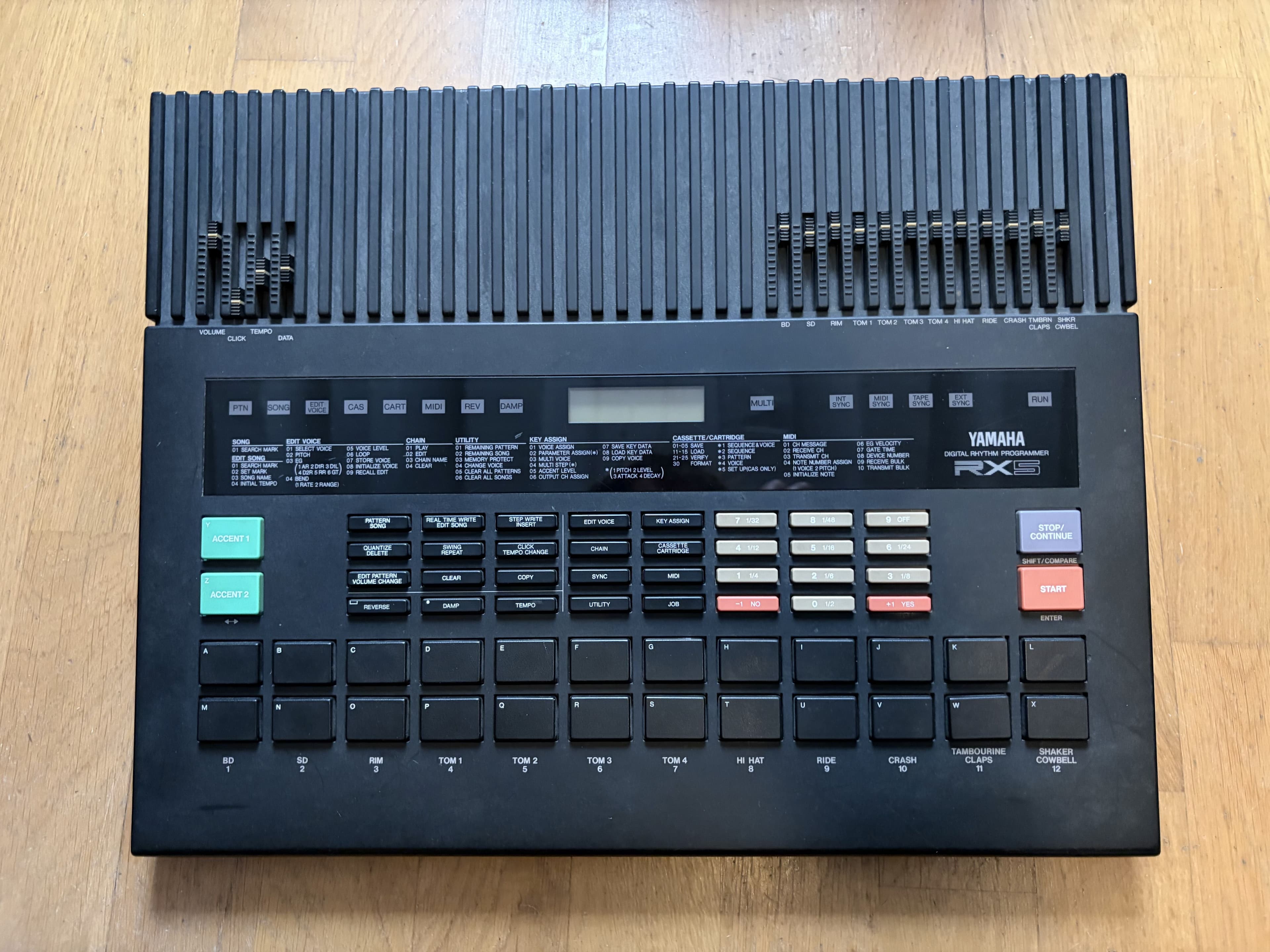 Vends Yamaha RX5