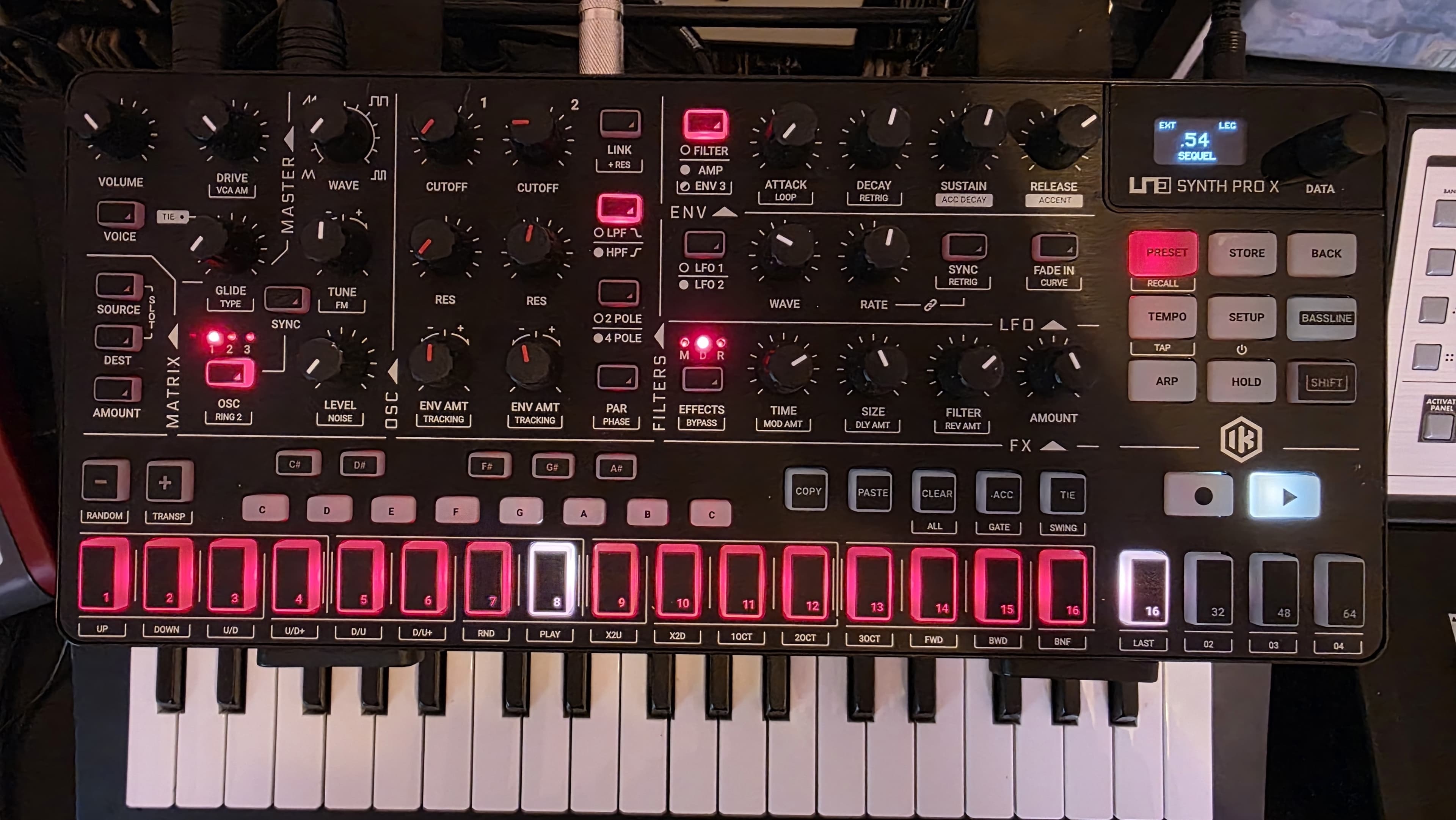 vends UNO Synth Pro X