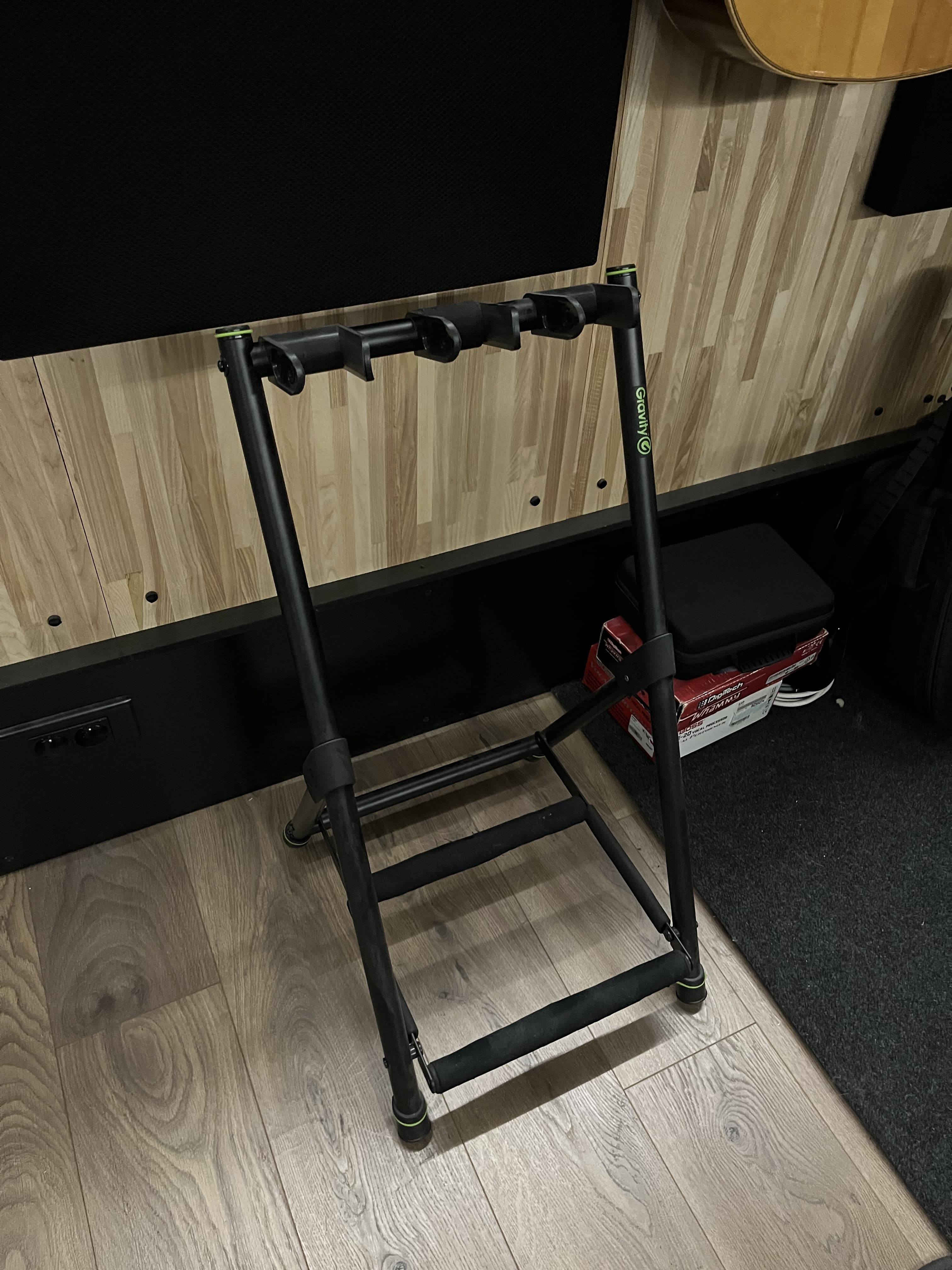 Vends Stand Guitare - Gravity Vari G3